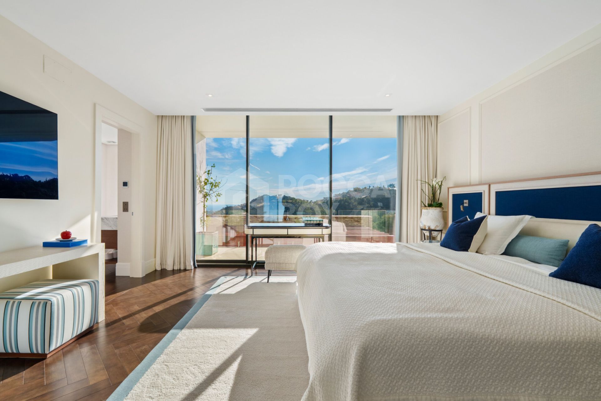 Contemporary Comfort & Privacy Surrounded By Panoramic Andalusian Views in Benahavis.