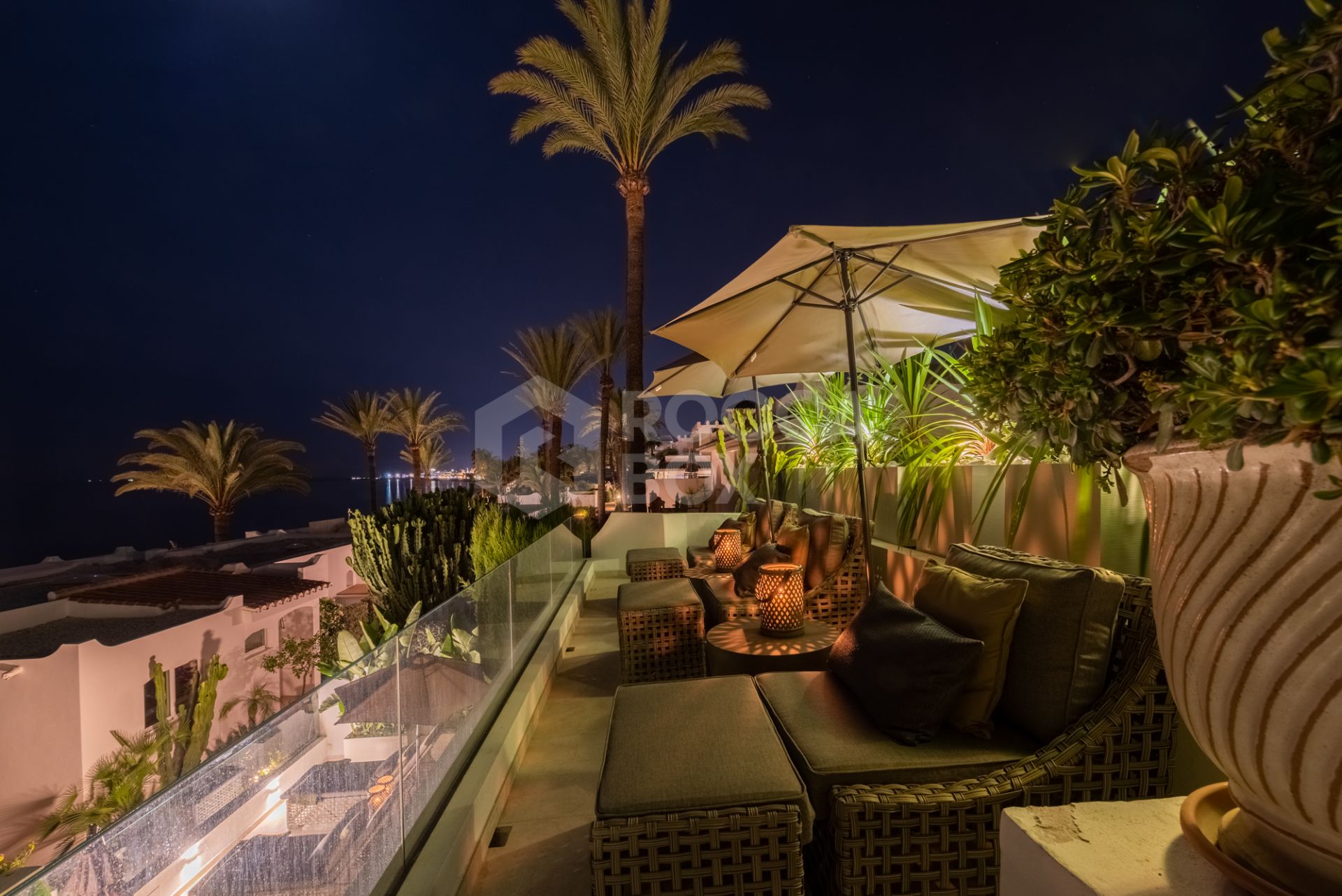 Exquisite Three-Bedroom Luxury Villa with Sea Views and Direct Beach Access