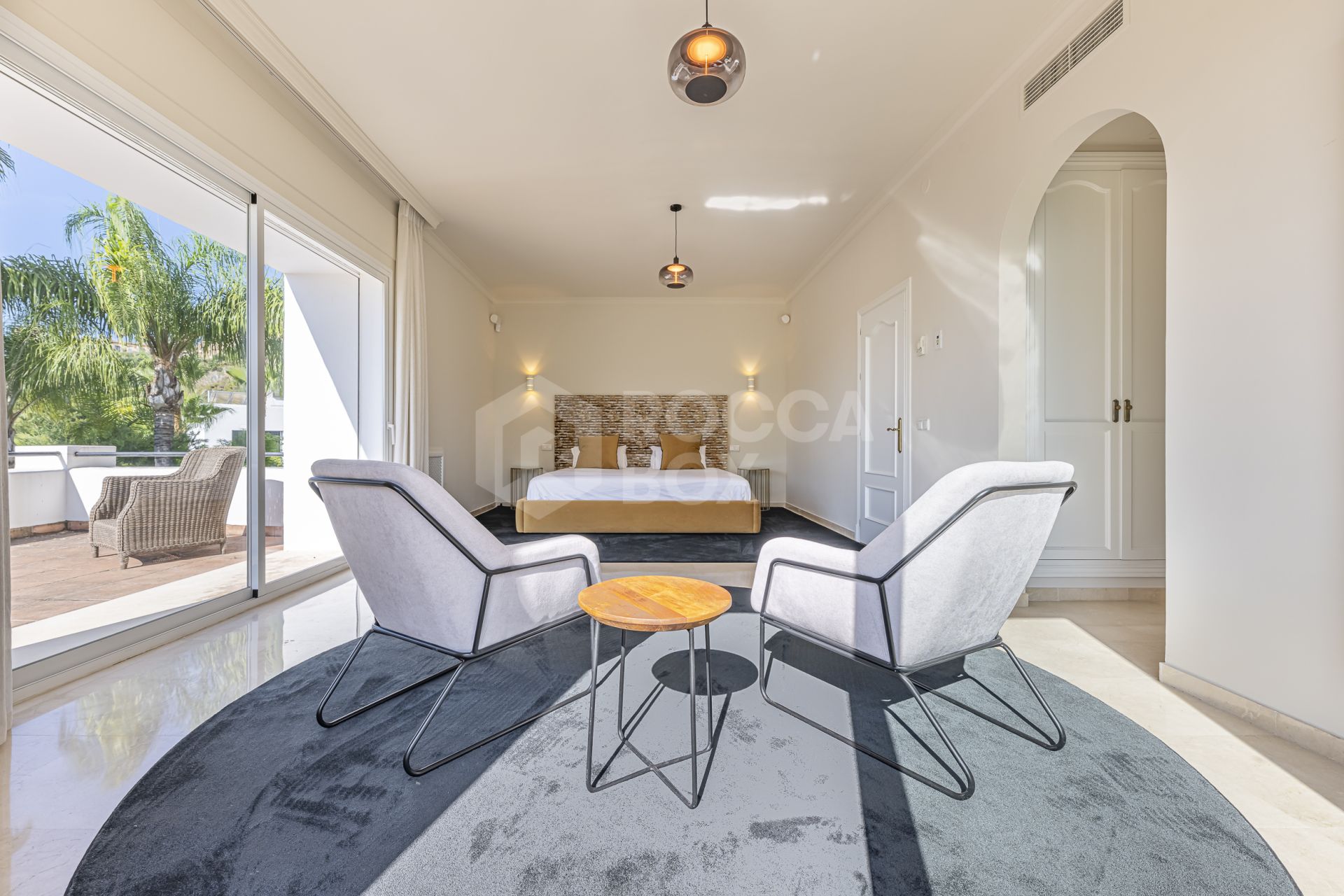 Exquisite Frontline Golf Luxury Villa with Private Pool and Garden