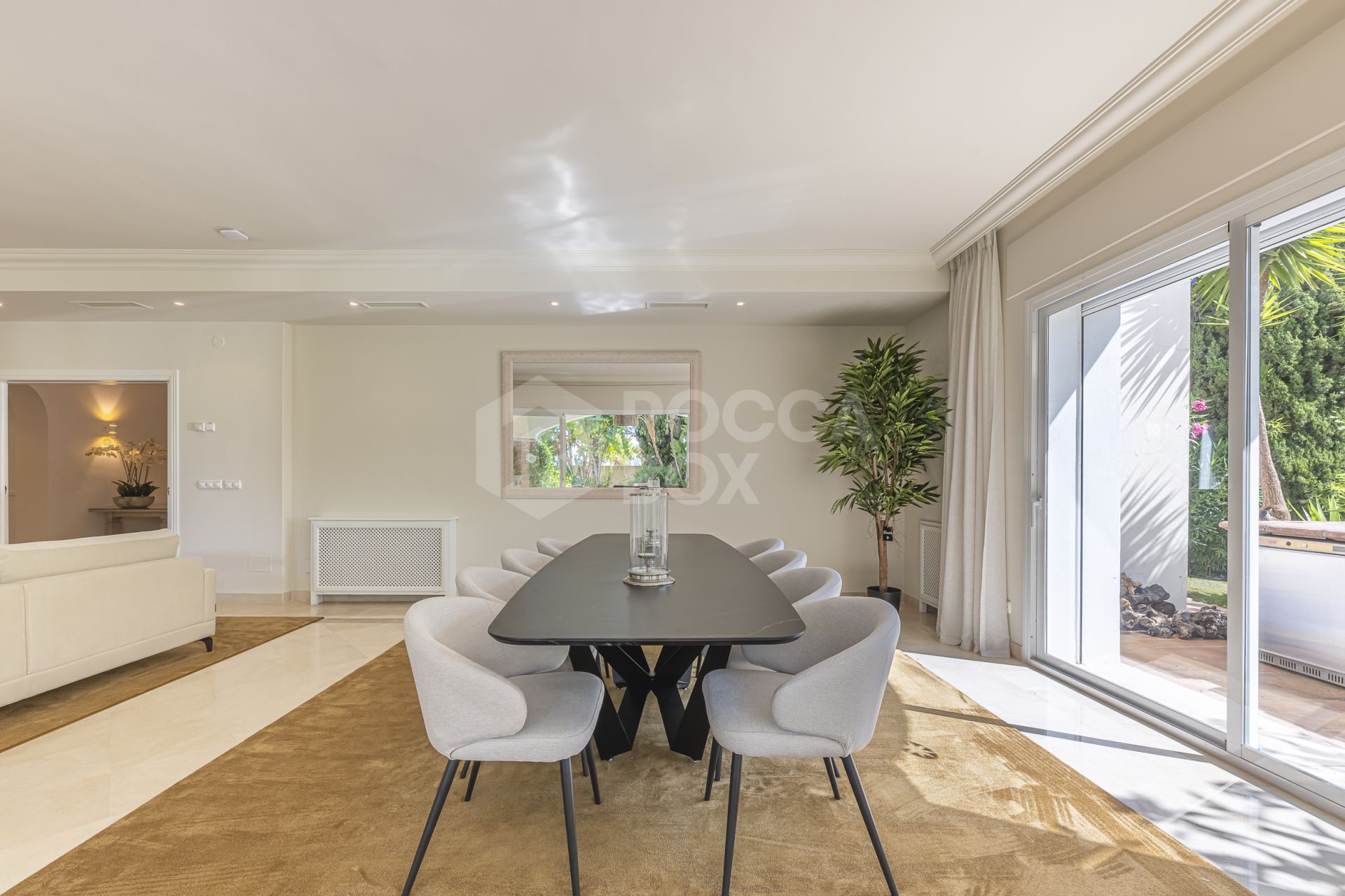 Exquisite Frontline Golf Luxury Villa with Private Pool and Garden