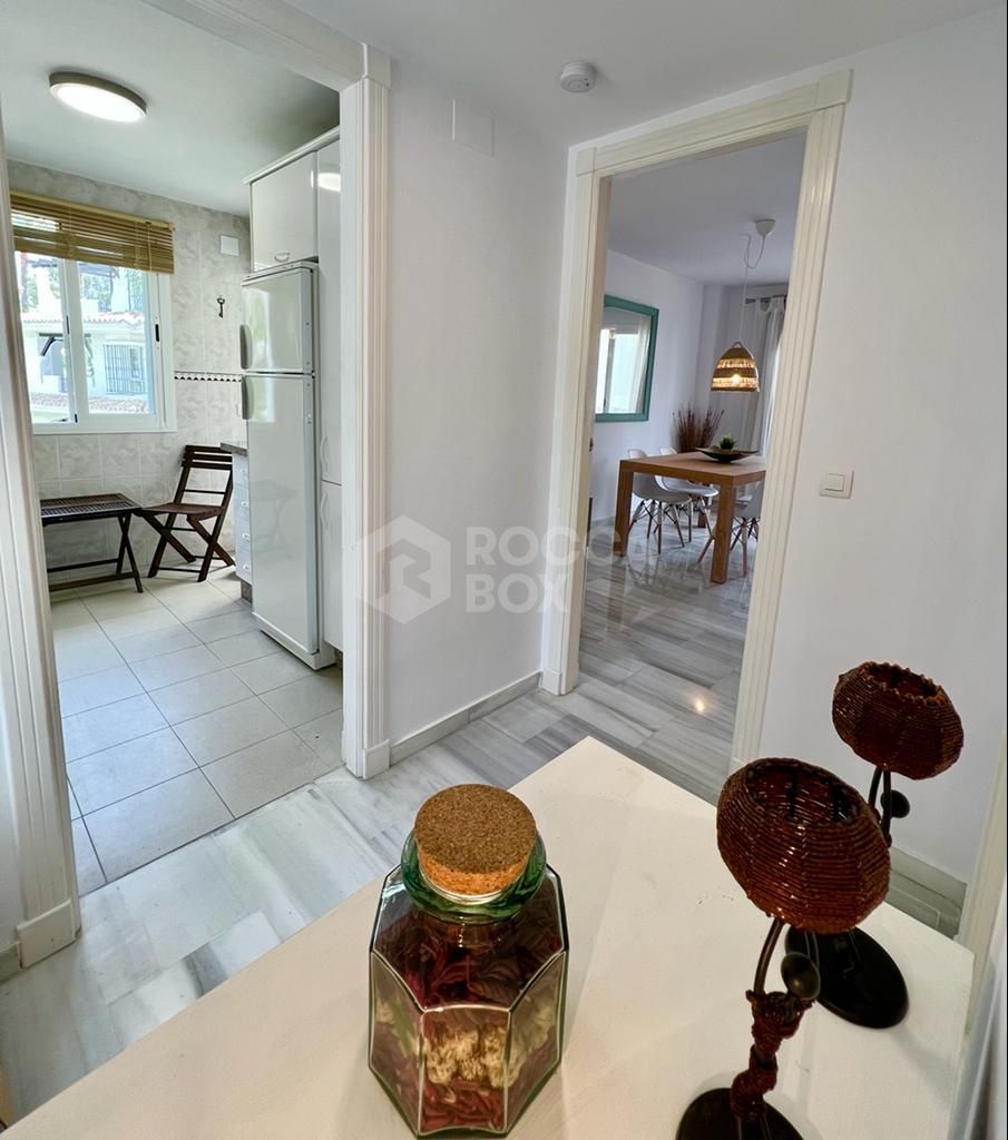 1-Bedroom Apartment in Los Naranjos, Aloha – Costa del Sol