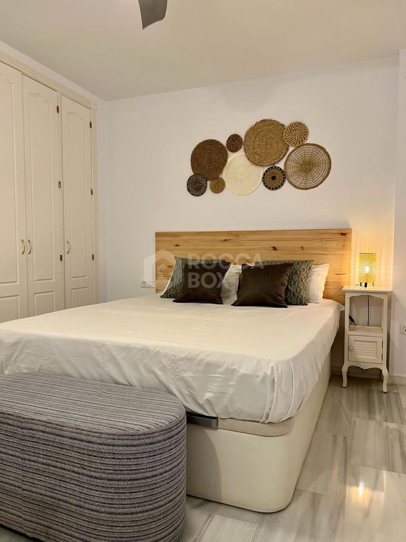 1-Bedroom Apartment in Los Naranjos, Aloha – Costa del Sol