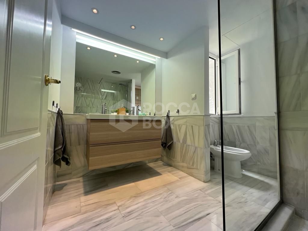 1-Bedroom Apartment in Los Naranjos, Aloha – Costa del Sol