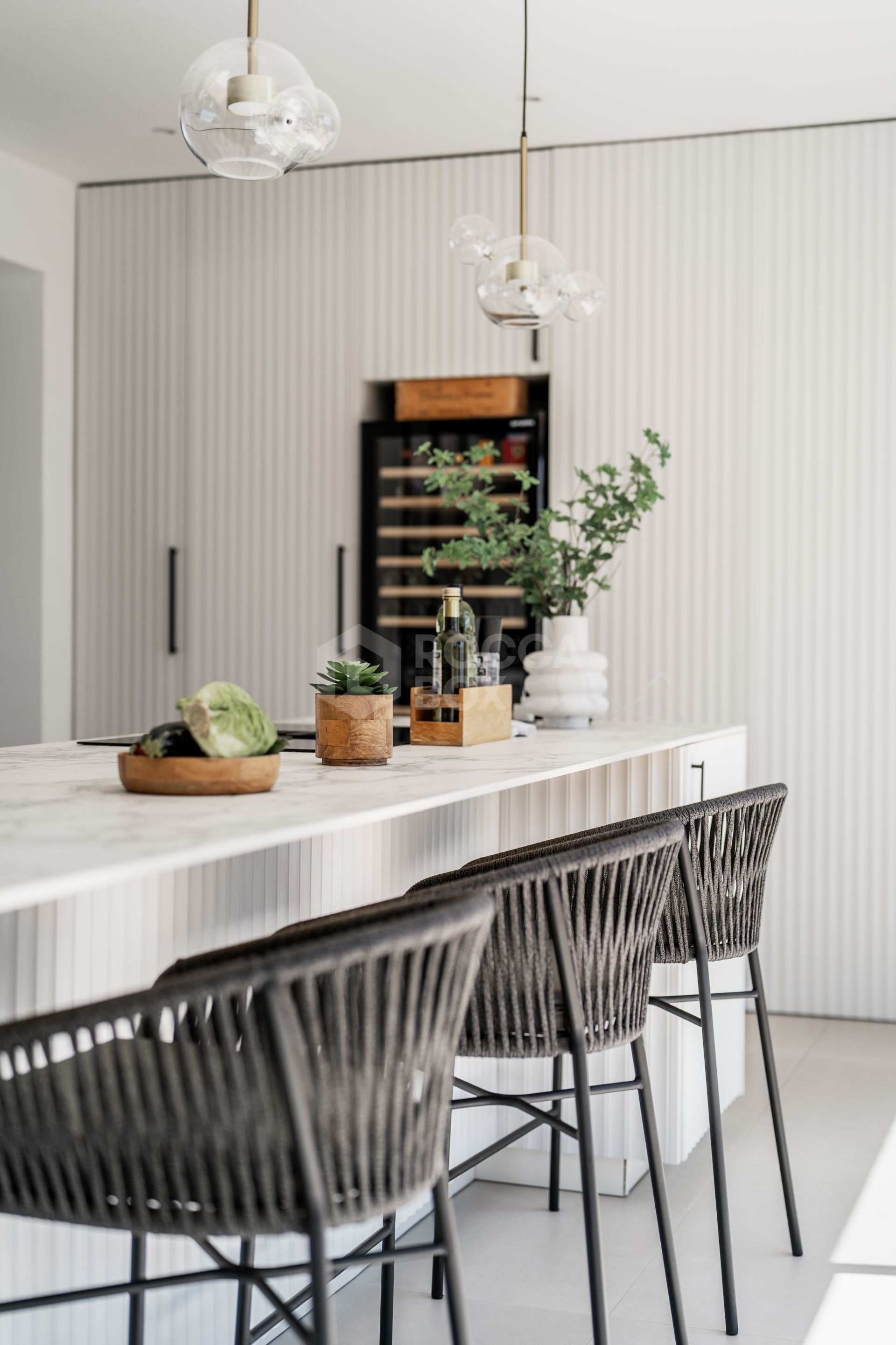 Exquisite Four-Bedroom Villa with Panoramic Views and Luxurious Amenities