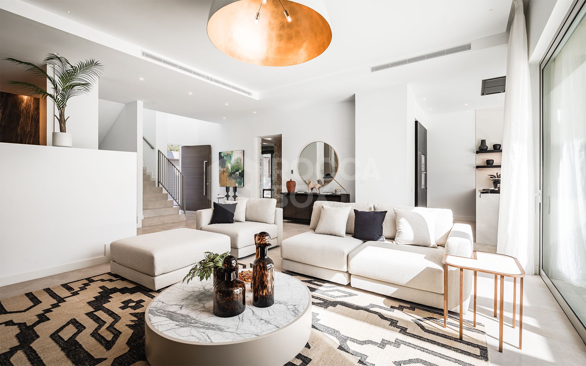 Modern Luxury Villa in El Paraíso, New Golden Mile