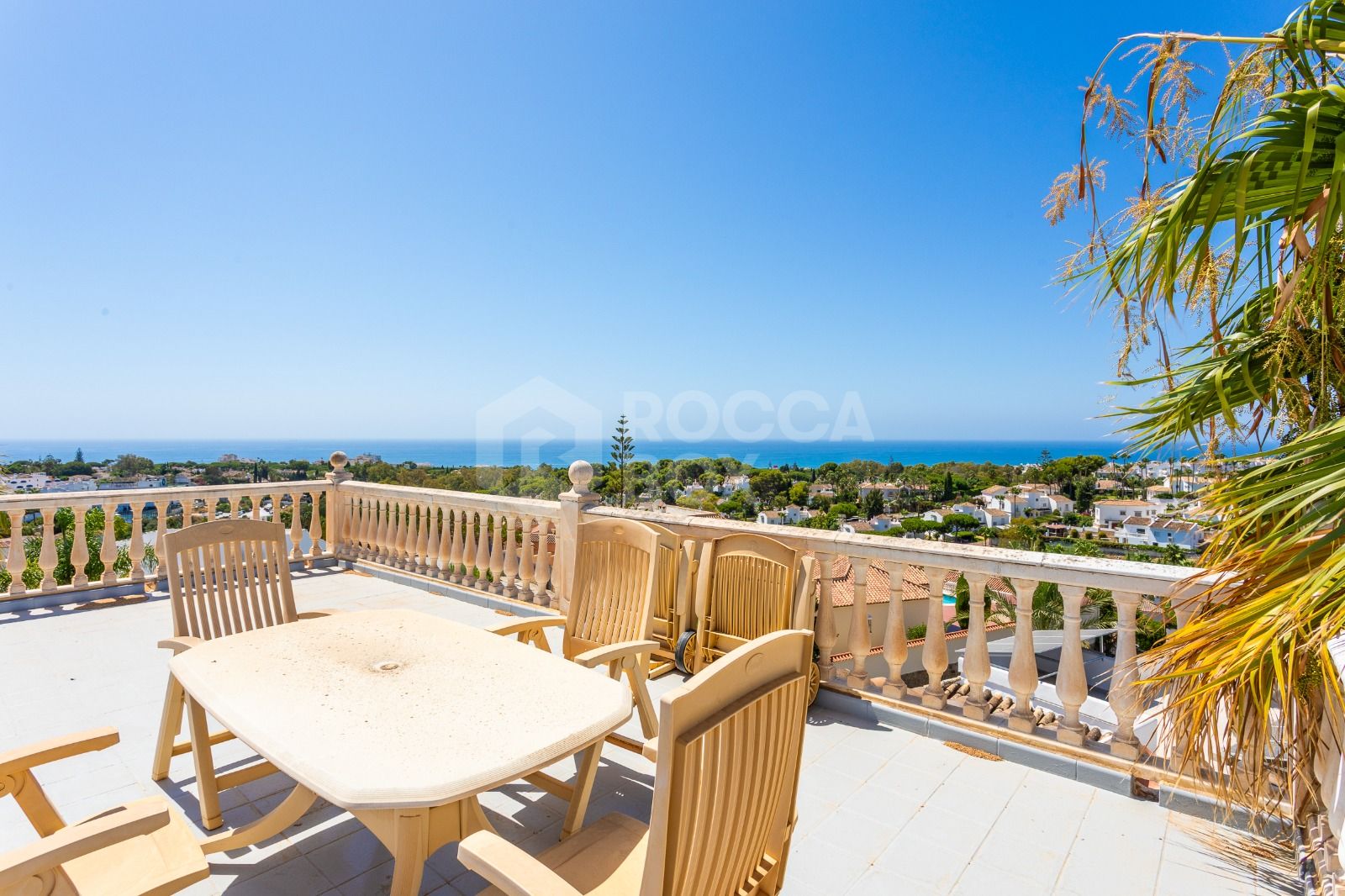 Spacious Andalusian villa with panoramic sea views and private pool