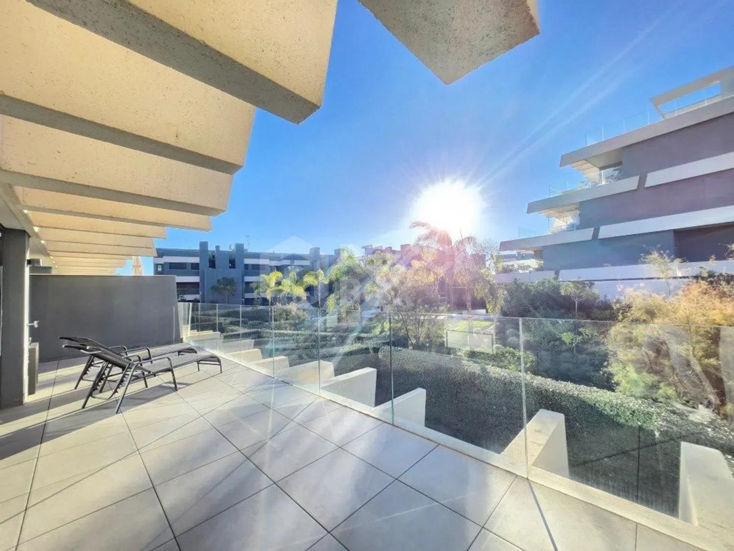 Stunning 3-Bedroom Apartment in, Estepona