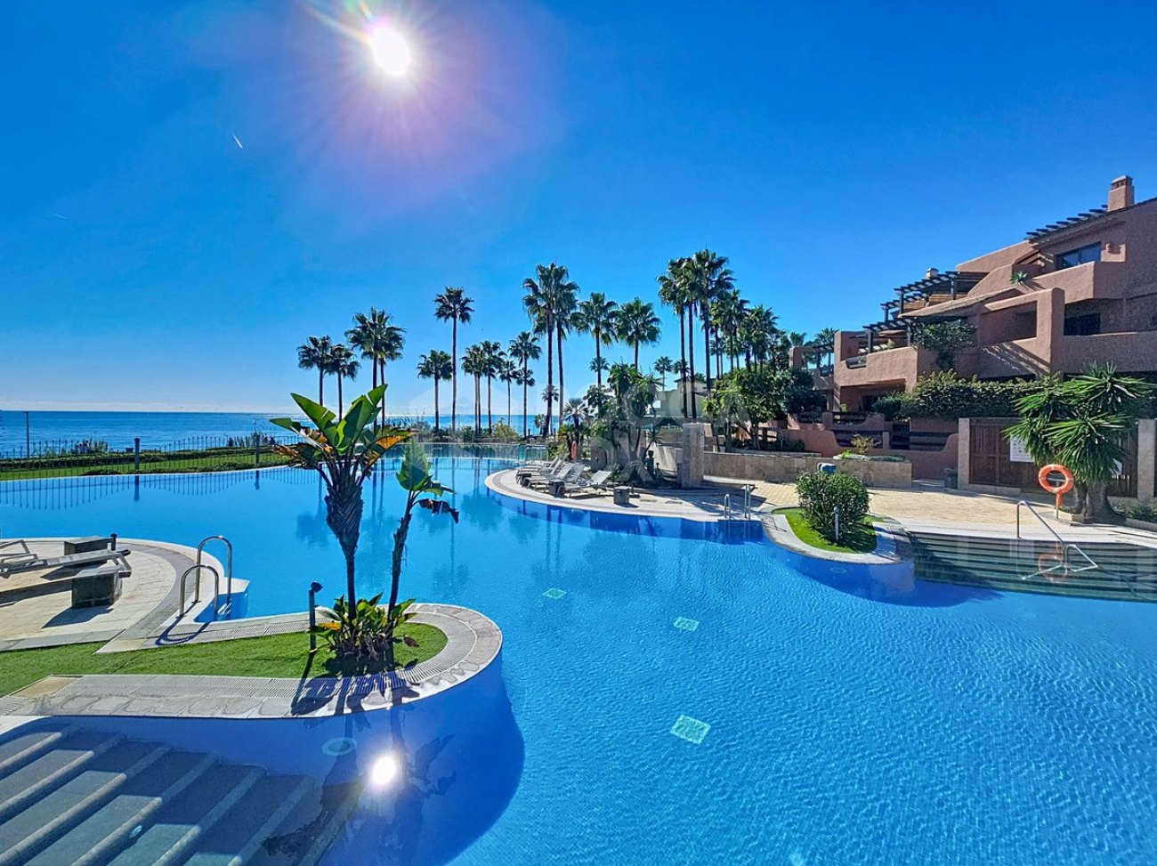 Elegant Beachfront Apartment with Luxurious Amenities