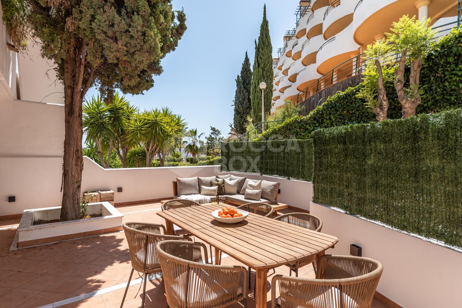 Elegant Ground Floor Apartment in Jardines de Andalucia