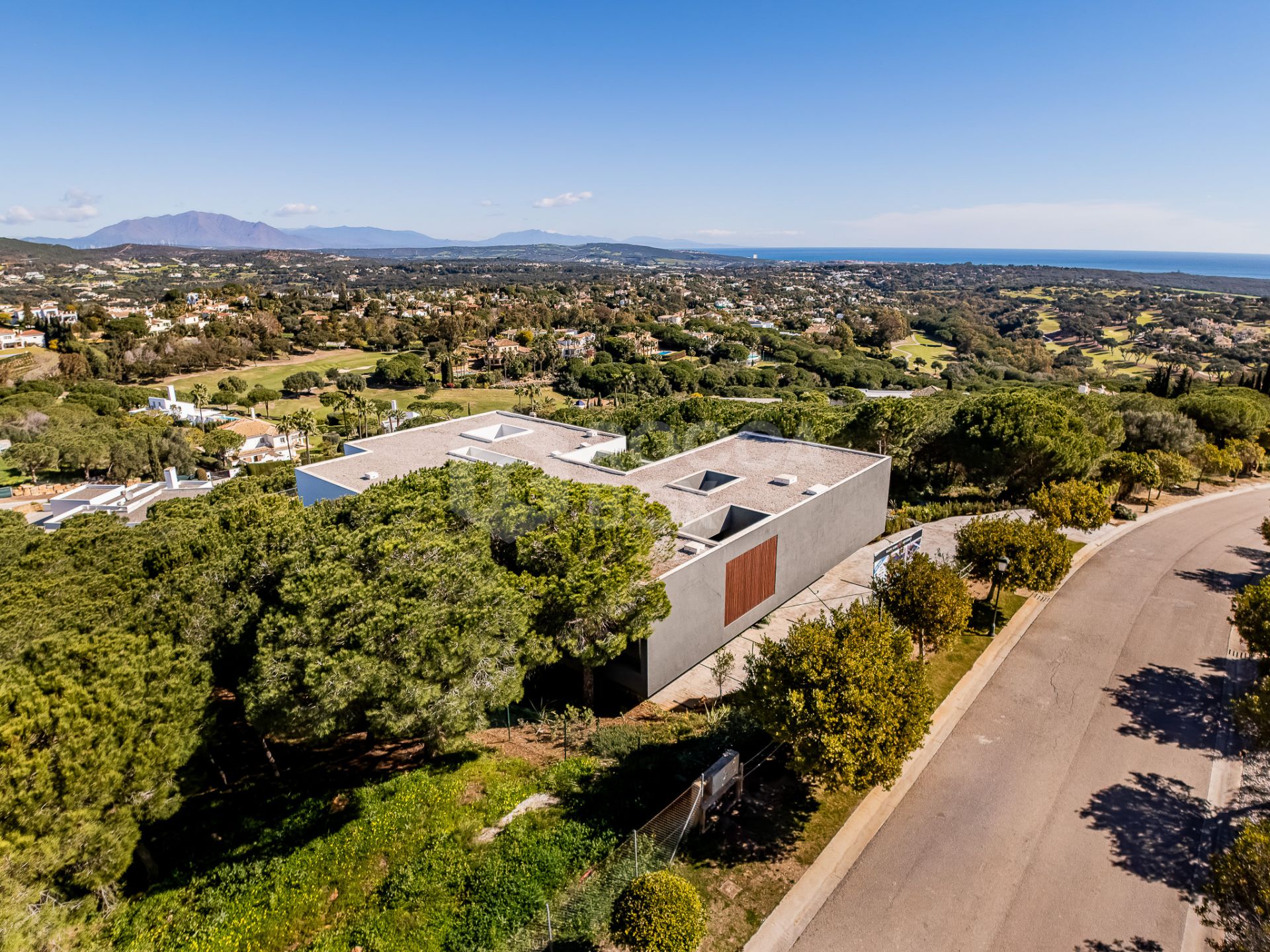 Stunning Contemporary Villa with Award-Winning Design, Panoramic Views, and Sustainable Features in Sotogrande