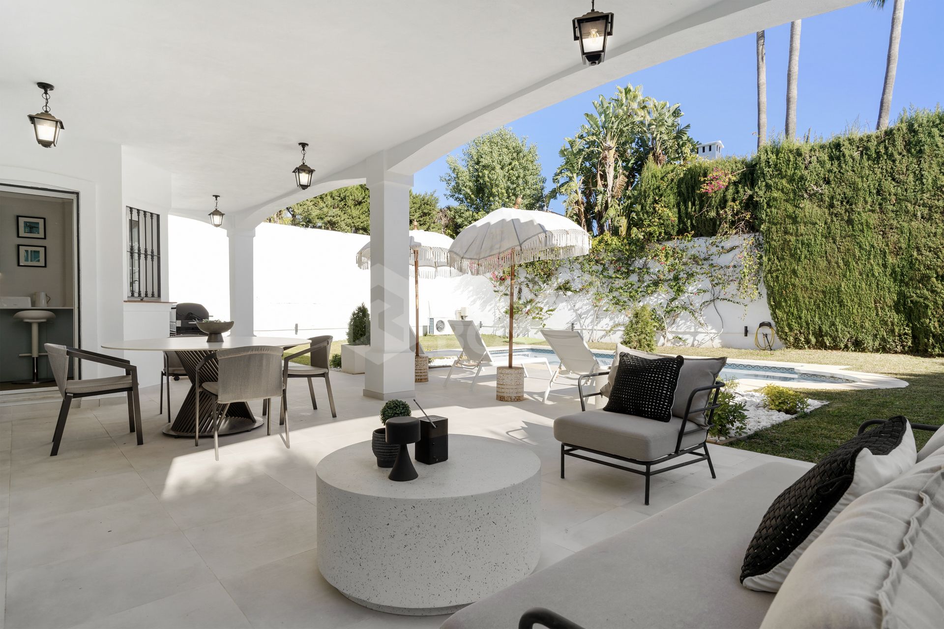 Sun-Drenched Andalusian Retreat with Modern Comforts in Mijas Golf