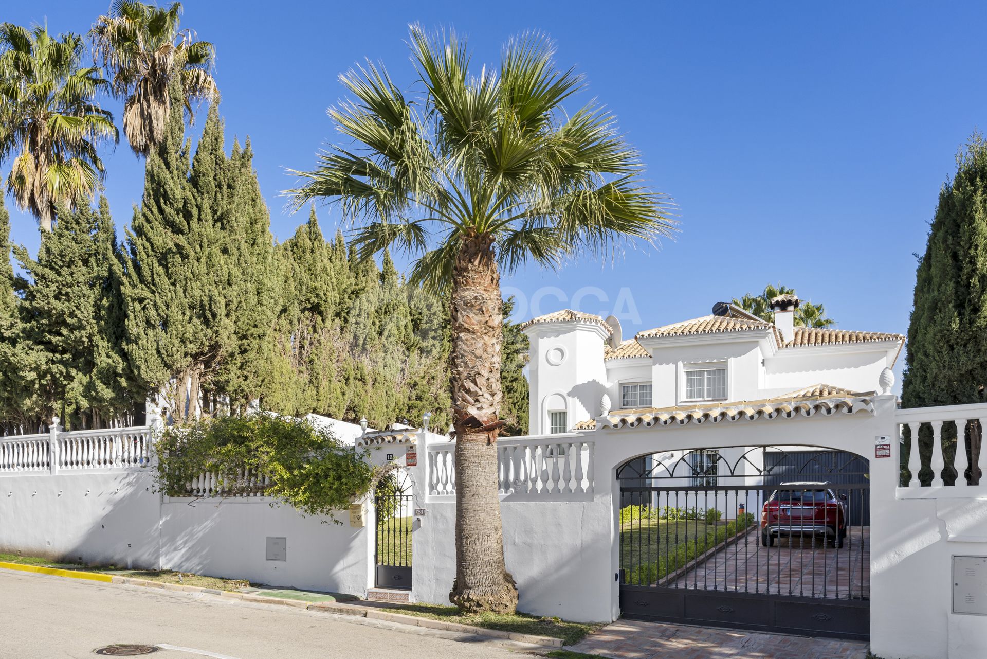 Sun-Drenched Andalusian Retreat with Modern Comforts in Mijas Golf