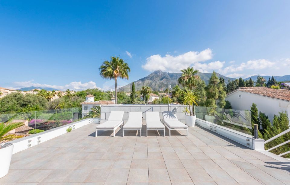 Luxury Villa on Marbella's Golden Mile - Nagueles