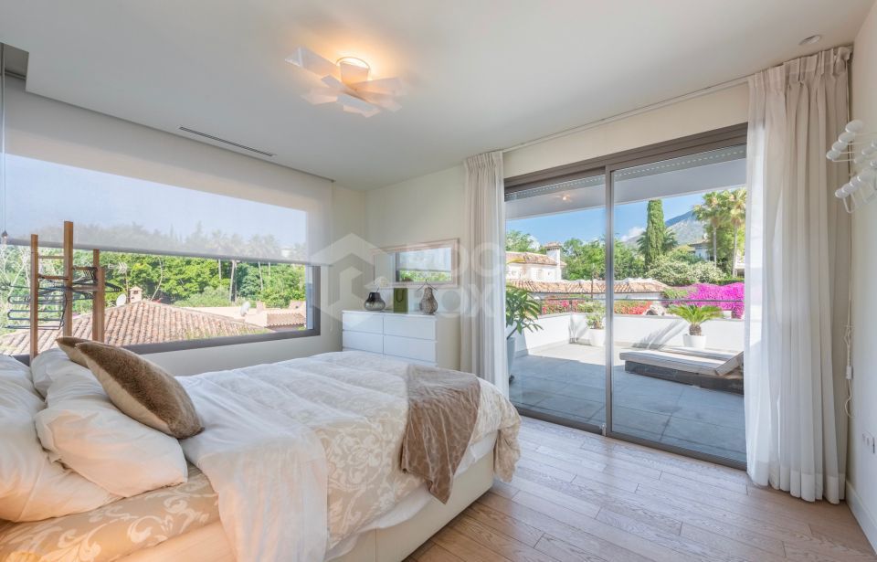 Luxury Villa on Marbella's Golden Mile - Nagueles