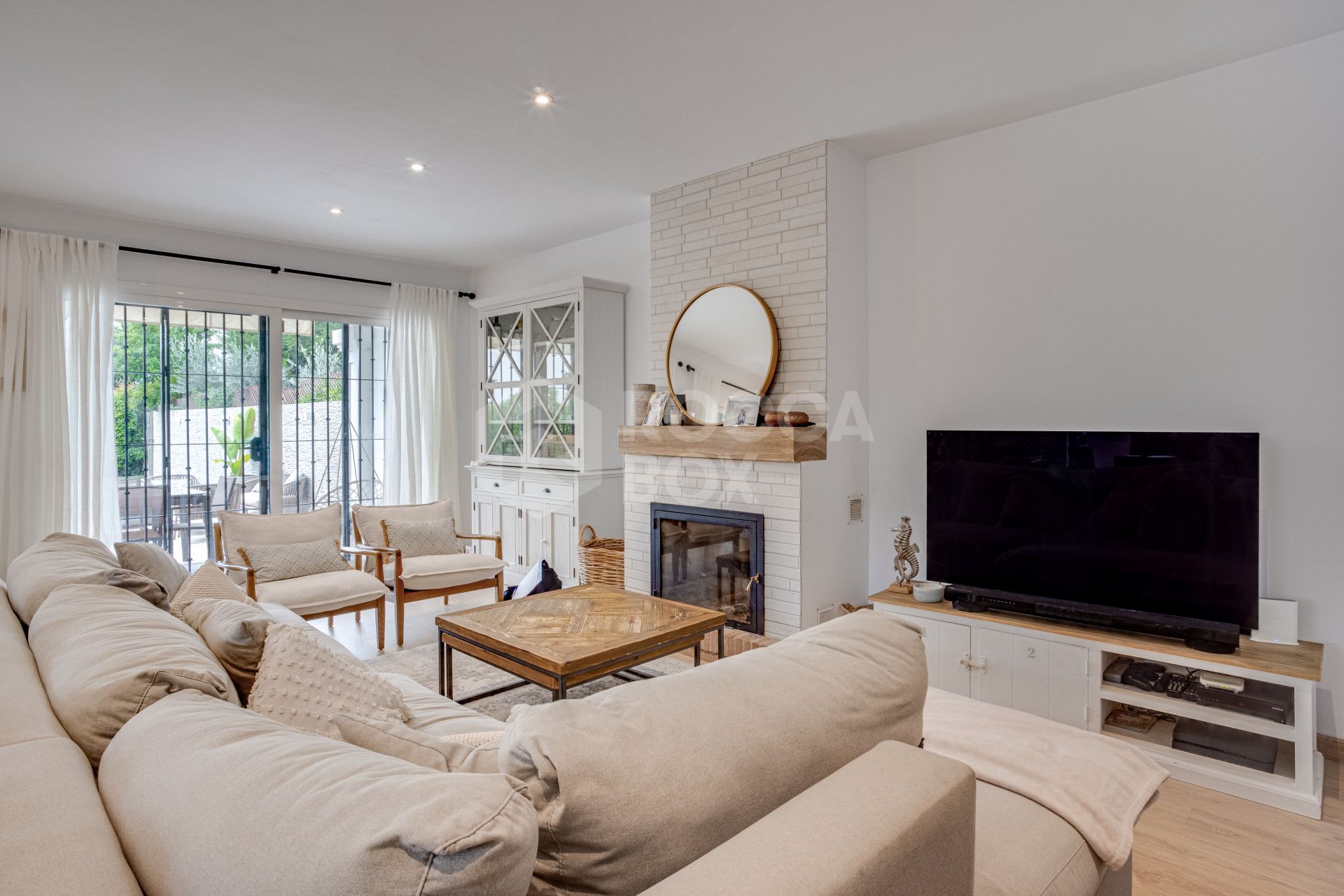 Charming Three-Bedroom Villa in Marbella with Private Pool and Garden
