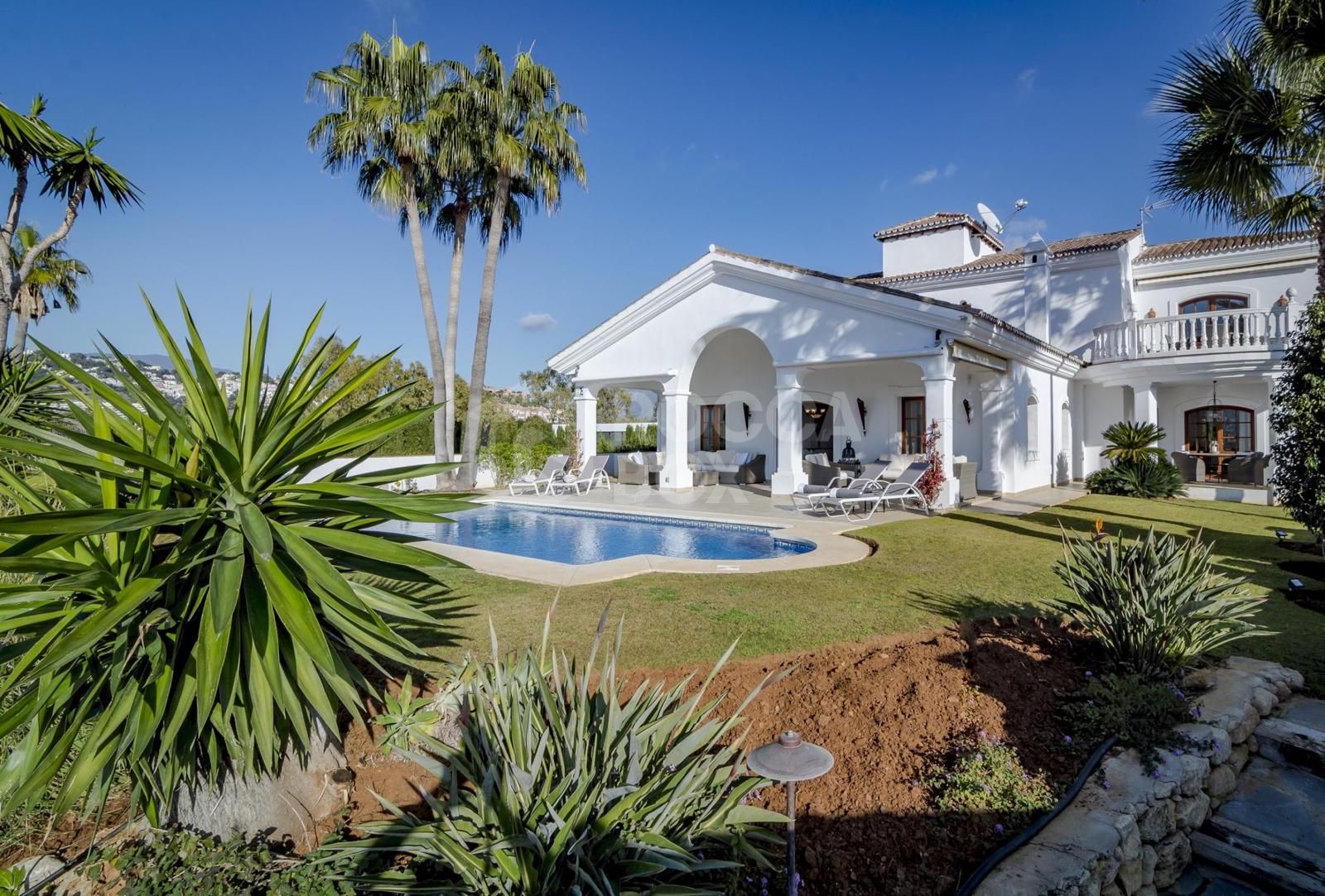 Villa in Puerto del Almendro with Panoramic Views.