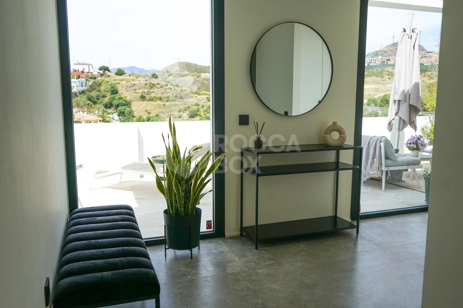 Elegant Villa with Panoramic Views on the Costa del Sol