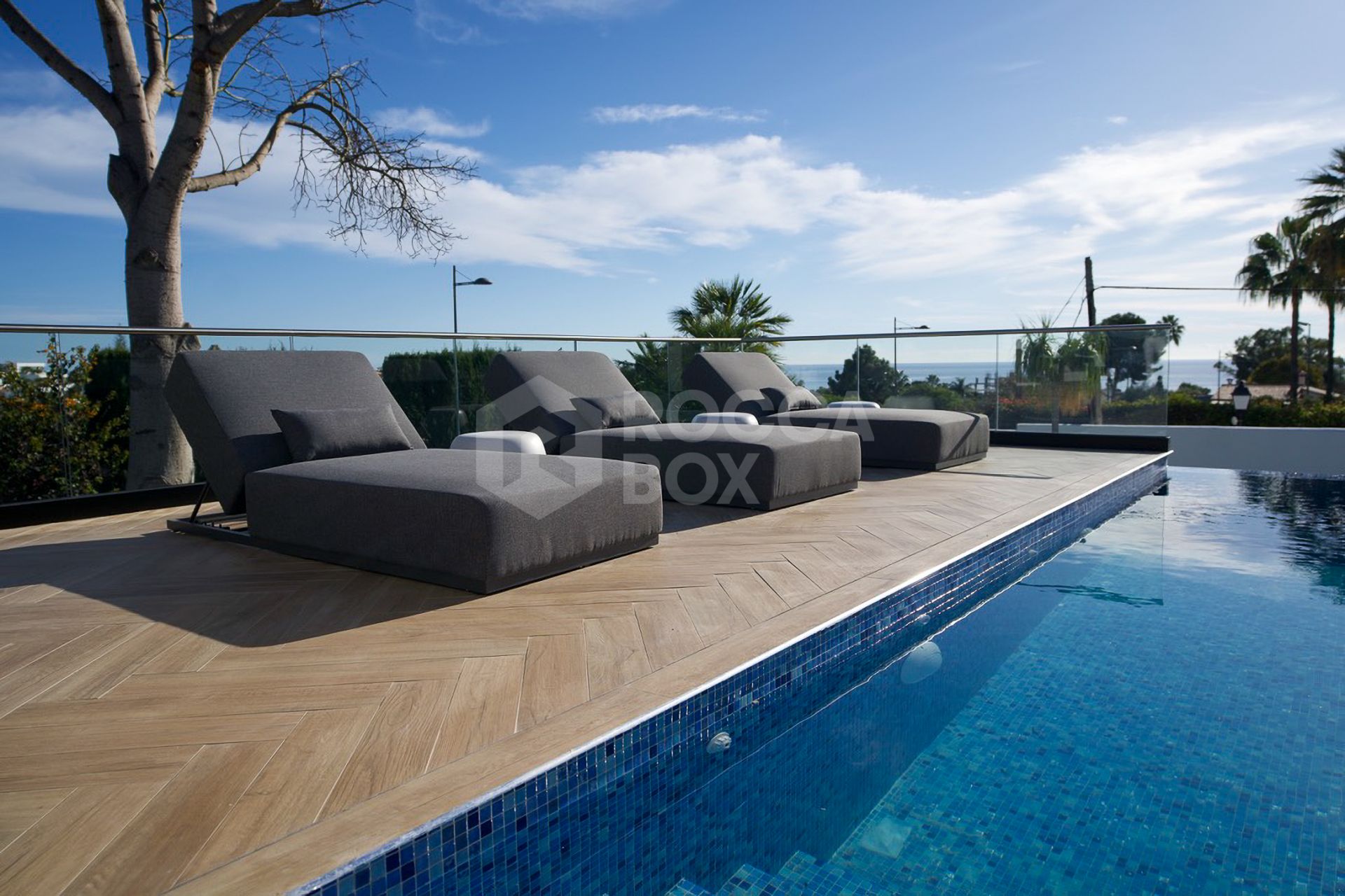 Luxury 7-Bedroom Villa with Infinity Pool in Marbella