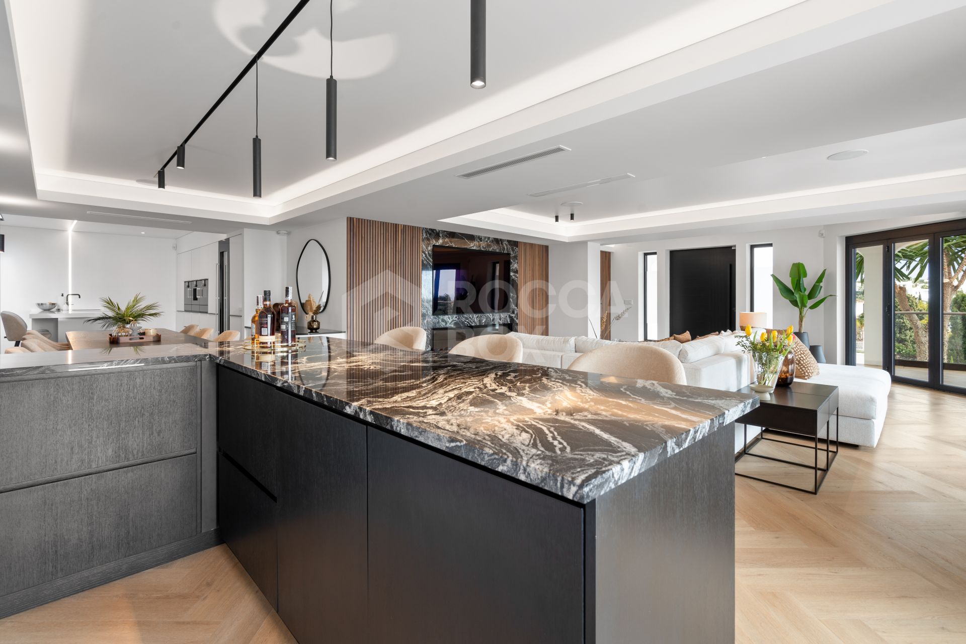 Luxury 7-Bedroom Villa with Infinity Pool in Marbella