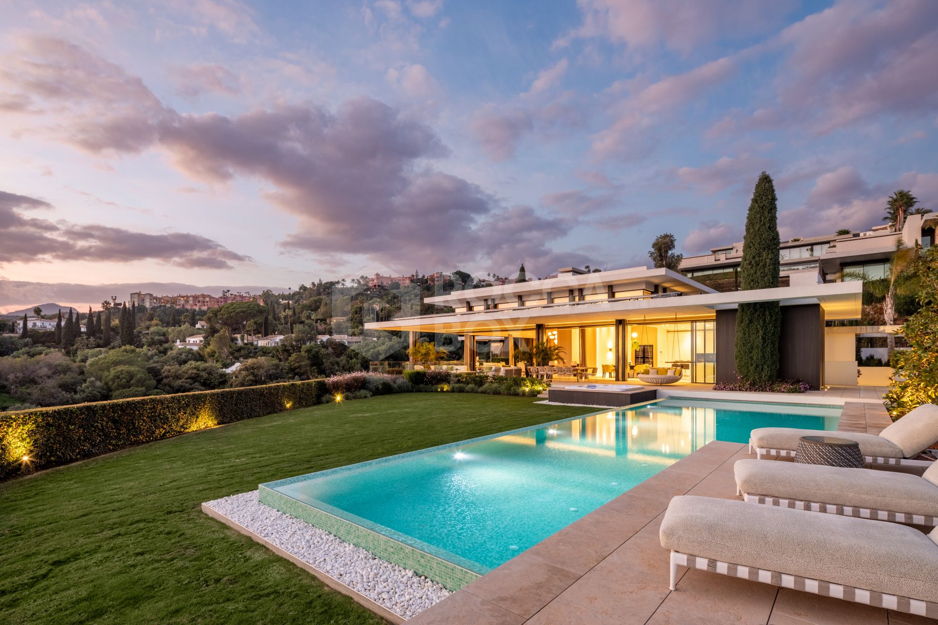 Modern Masterpiece with Unrivaled Views in Costa del Sol