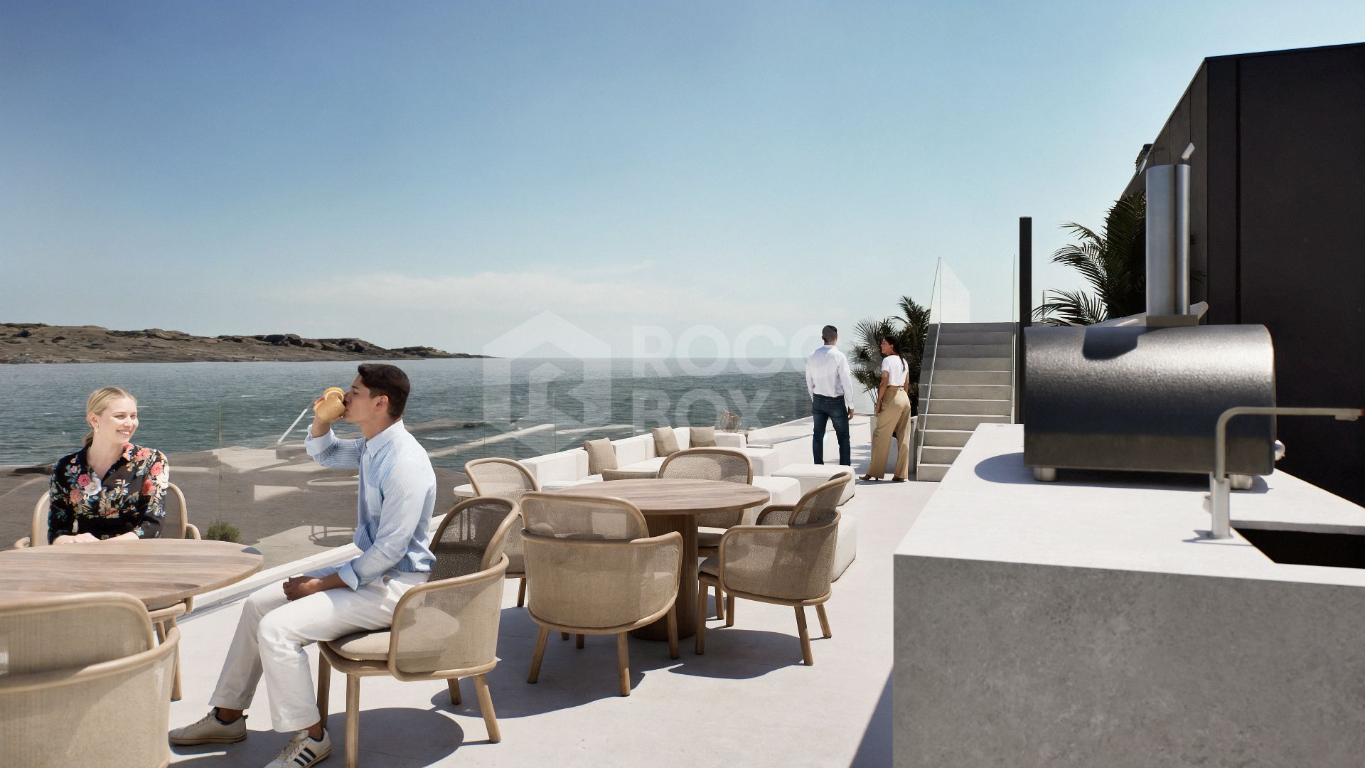 Frontline Beach Duplex Penthouse with Breathtaking Mediterranean Views