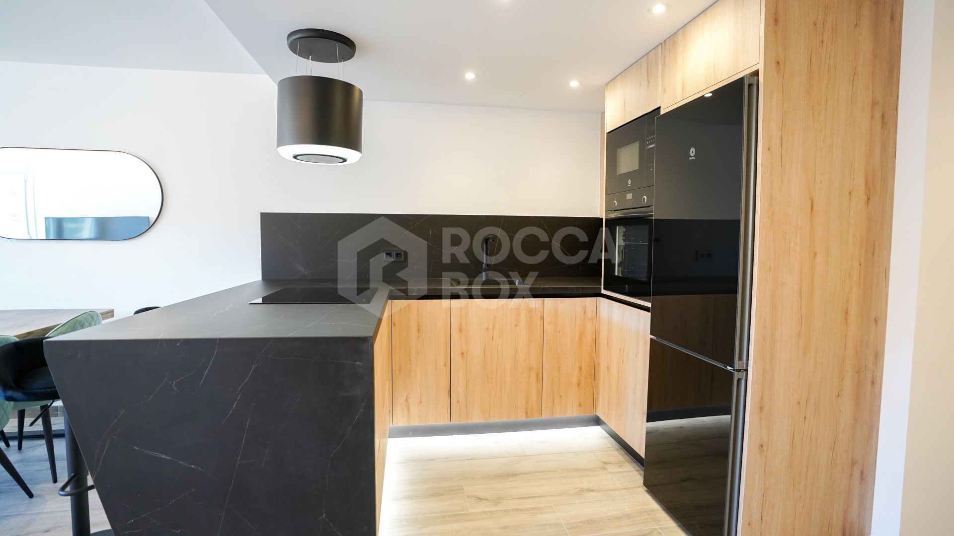 Stunning Renovated 3-Bedroom Apartment in Estepona Pueblo – Steps from the Beach and Marina