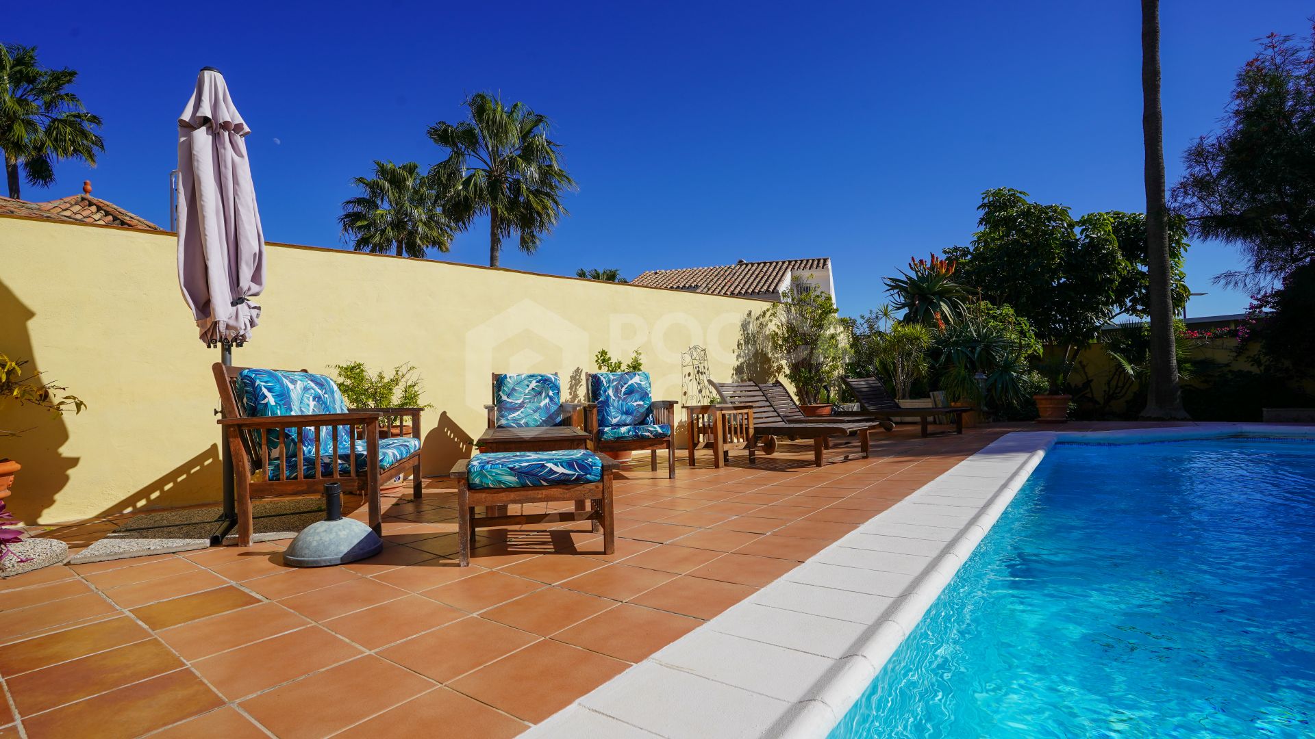 Charming Villa with Private Pool and Expansive Gardens in Estepona