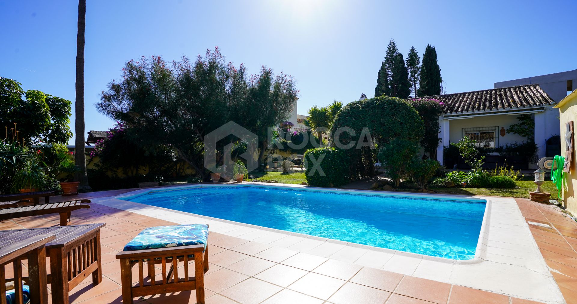 Charming Villa with Private Pool and Expansive Gardens in Estepona