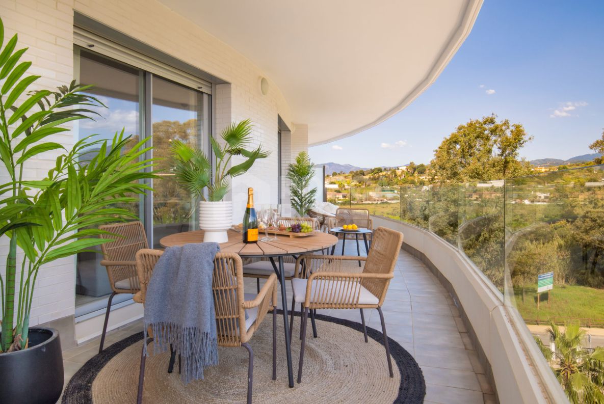 Two-Bedroom Apartment in Nueva Andalucia