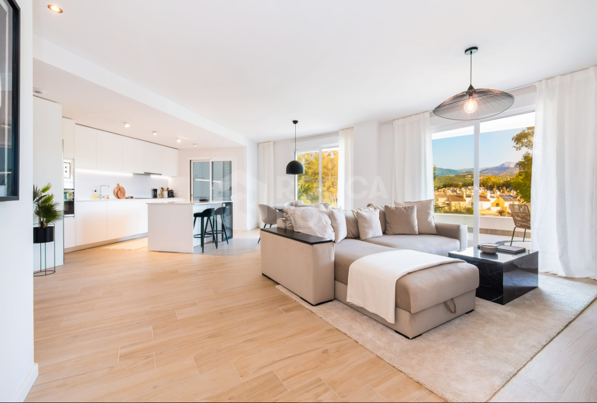 Two-Bedroom Apartment in Nueva Andalucia