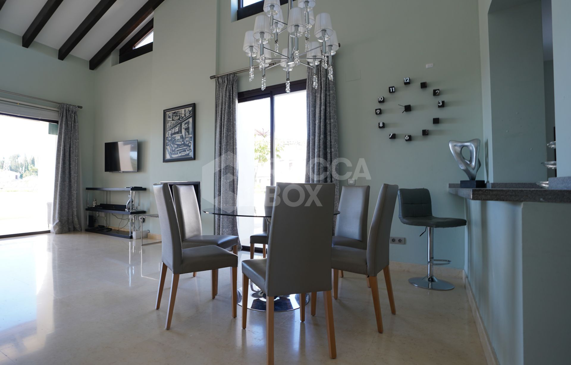 Penthouse in Mirador del Paraiso, Benahavis