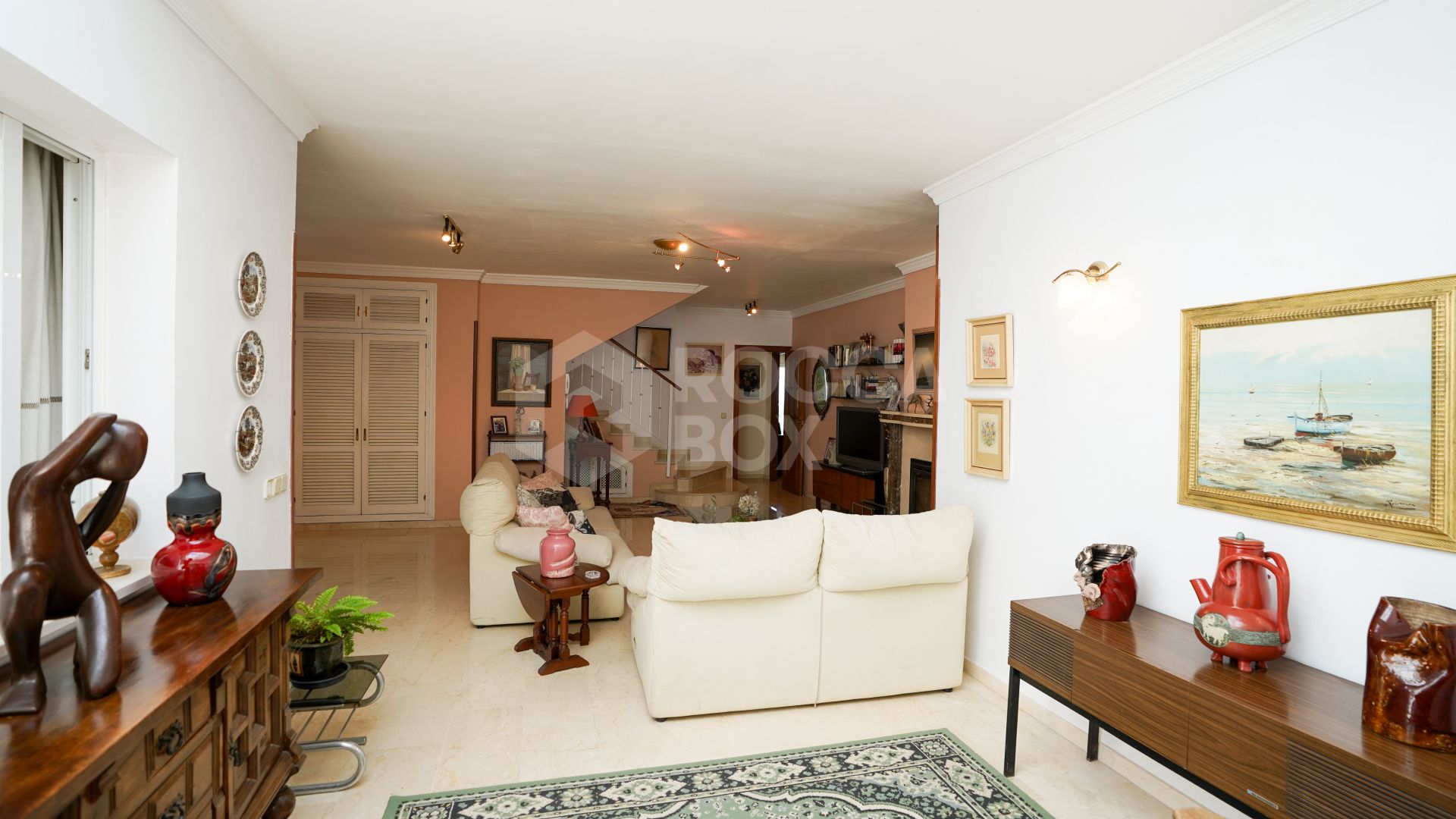 Four-Bedroom Villa with Sea Views in Marbella