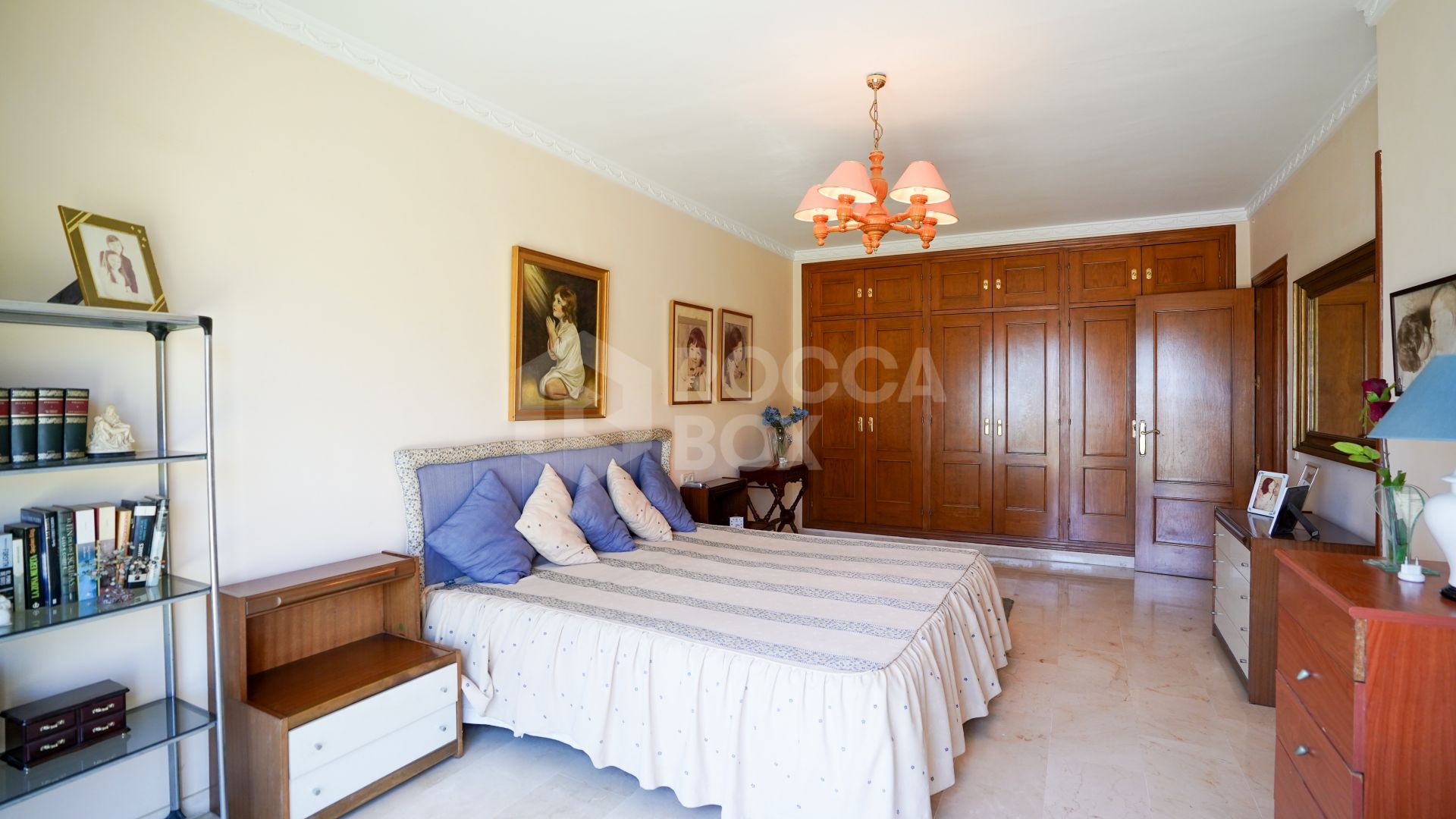 Four-Bedroom Villa with Sea Views in Marbella