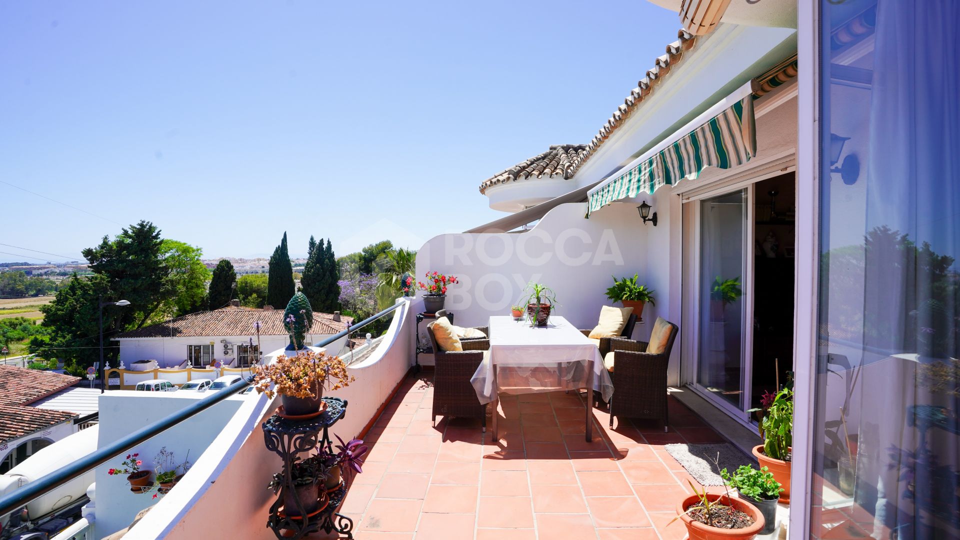 Four-Bedroom Villa with Sea Views in Marbella
