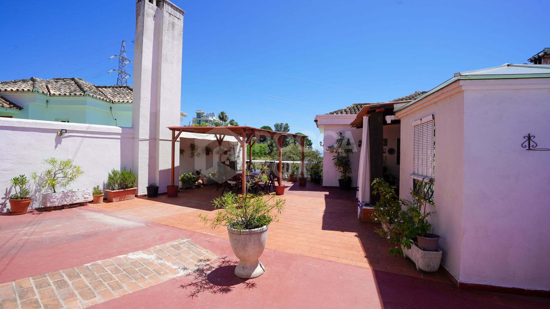 Four-Bedroom Villa with Sea Views in Marbella