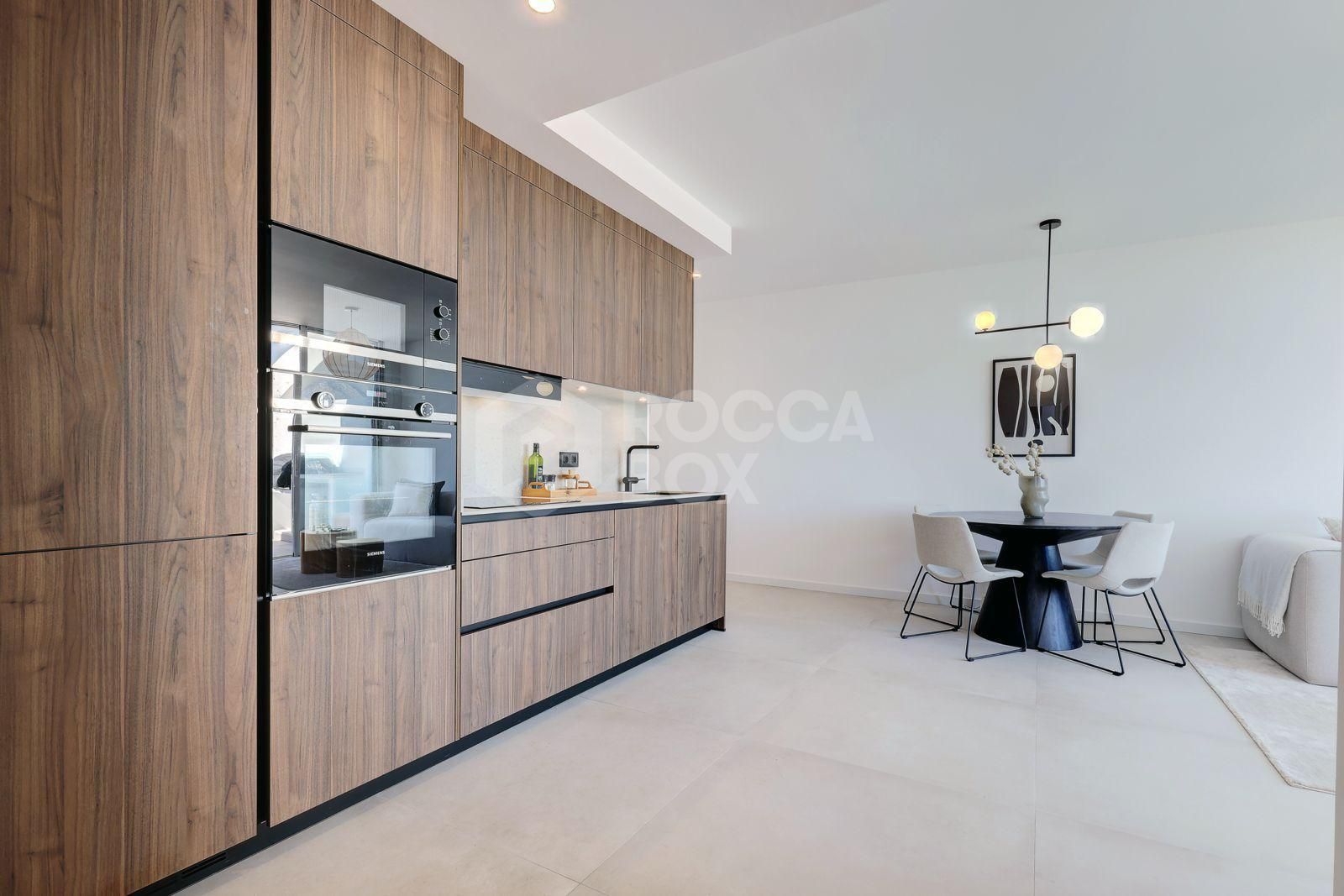 3-Bedroom Apartment in La Quinta, Benahavis