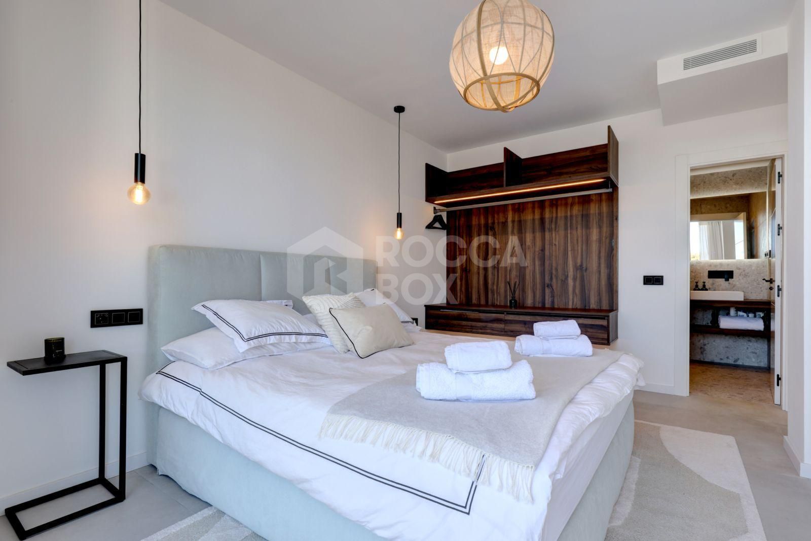 3-Bedroom Apartment in La Quinta, Benahavis