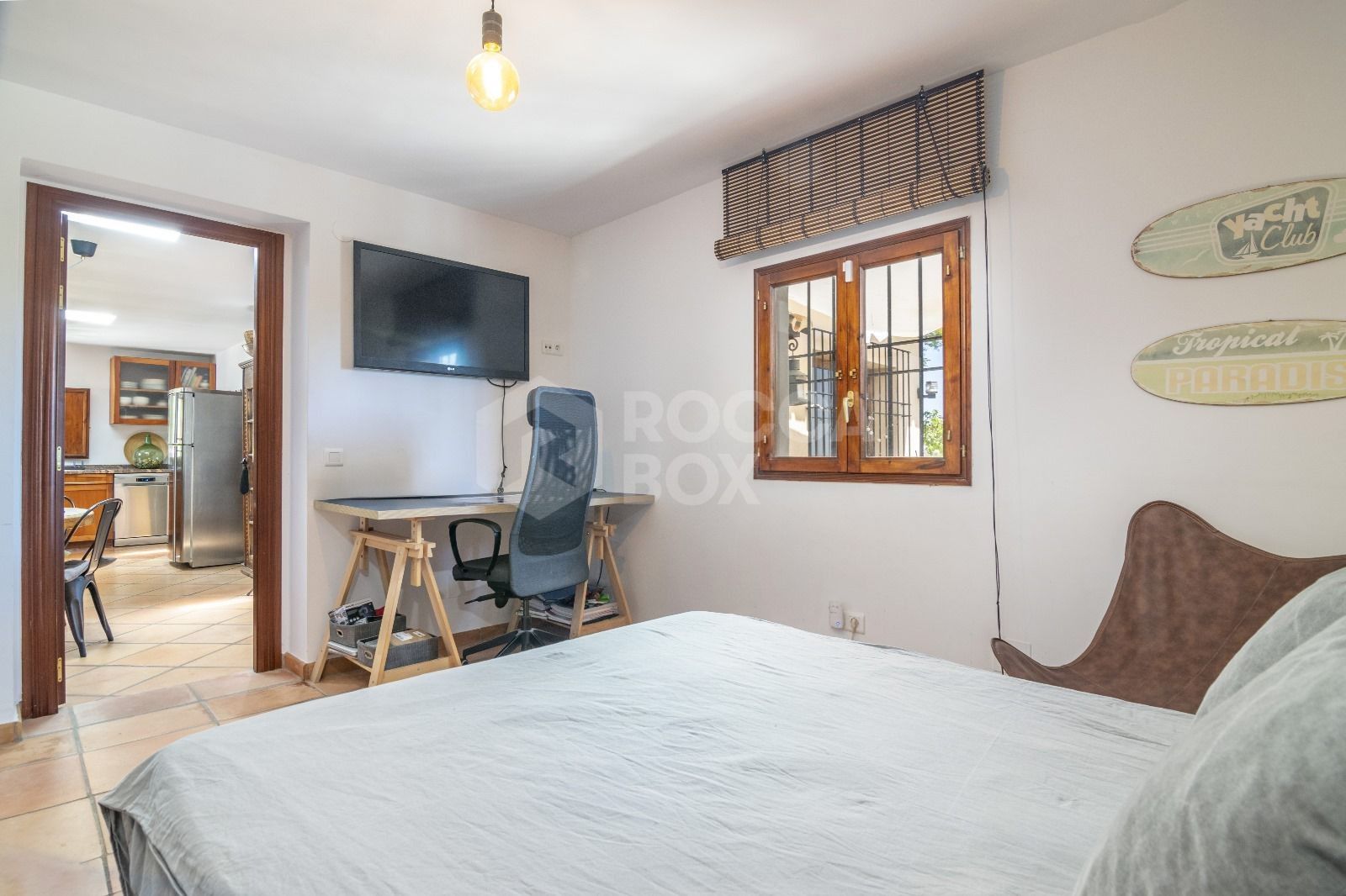 Charming Villa with Sea & Mountain Views Near La Zagaleta