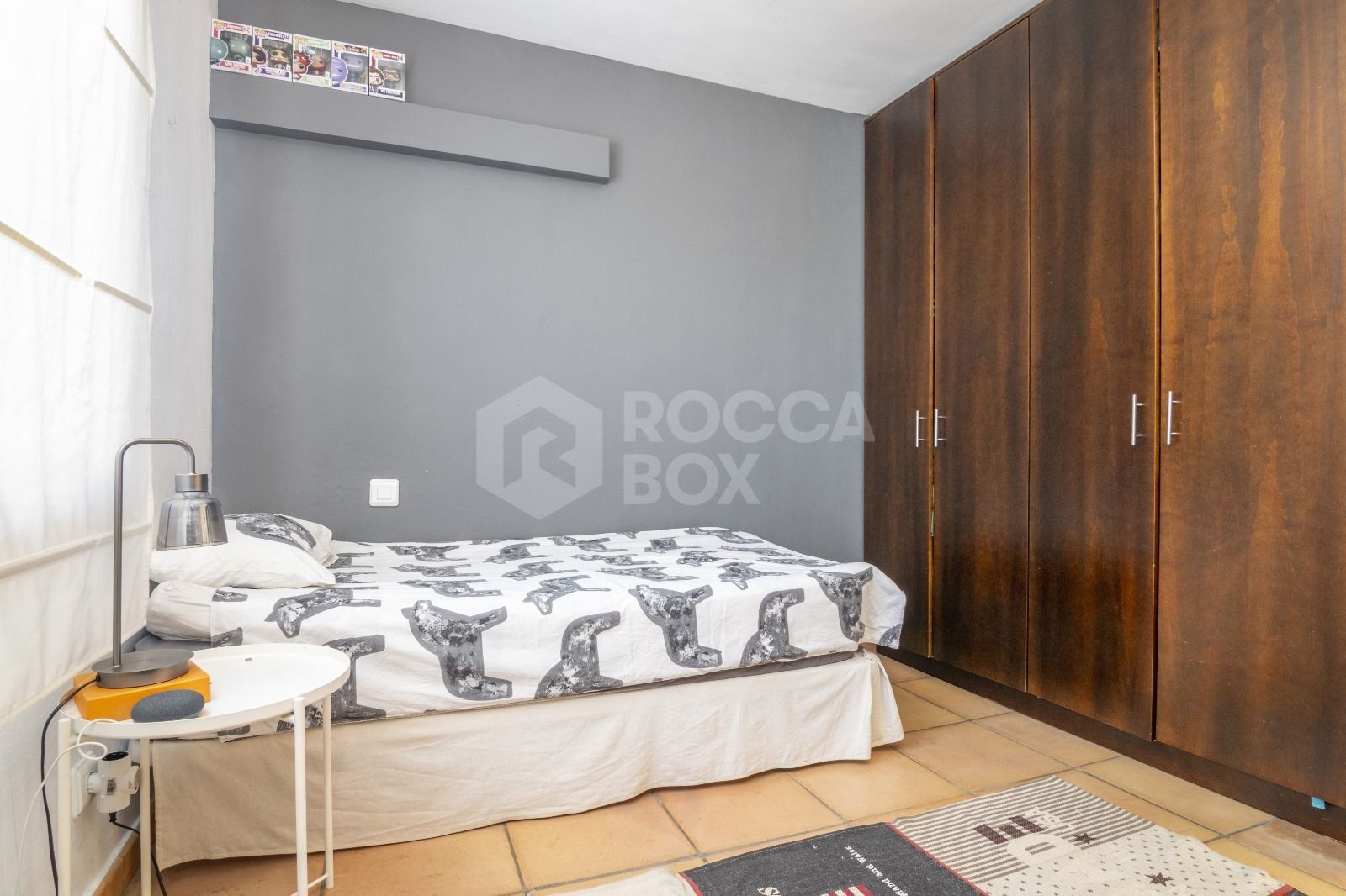 Charming Villa with Sea & Mountain Views Near La Zagaleta