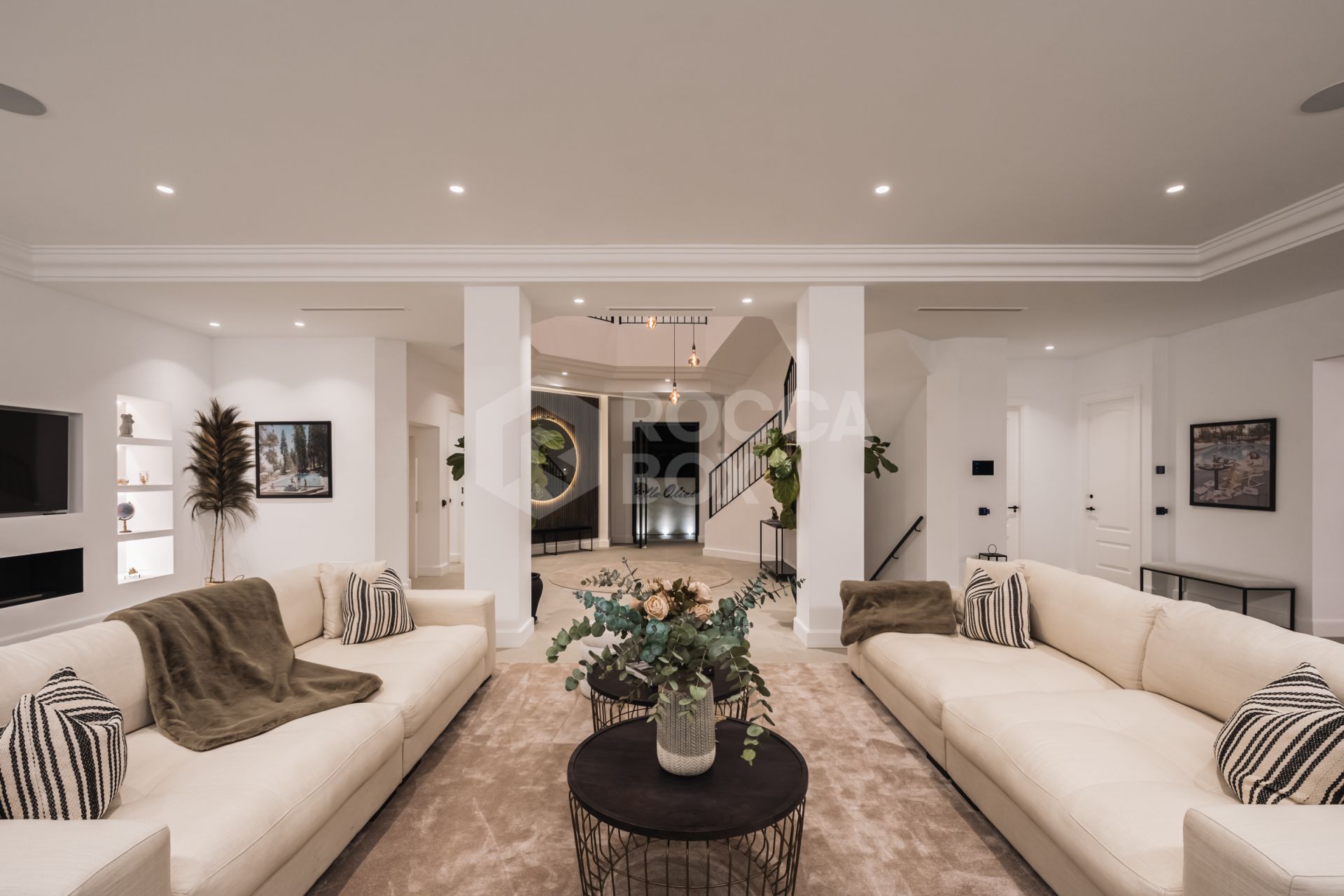 Exquisite Family Estate in Los Flamingos with Panoramic Views