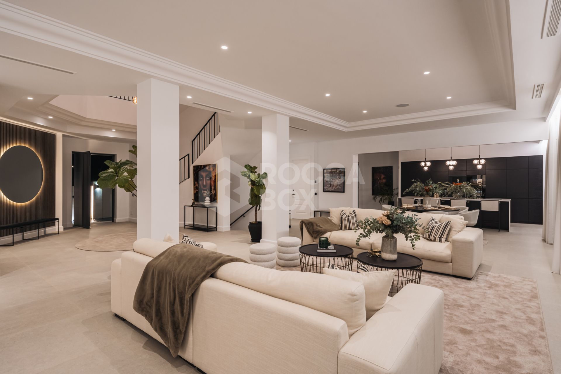 Exquisite Family Estate in Los Flamingos with Panoramic Views