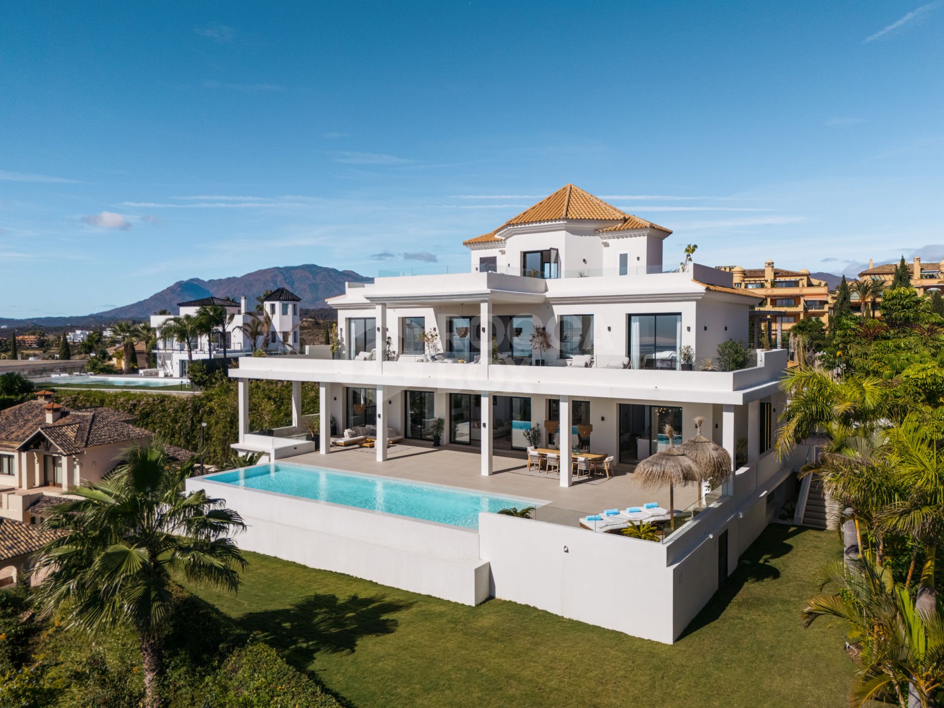 Exquisite Family Estate in Los Flamingos with Panoramic Views