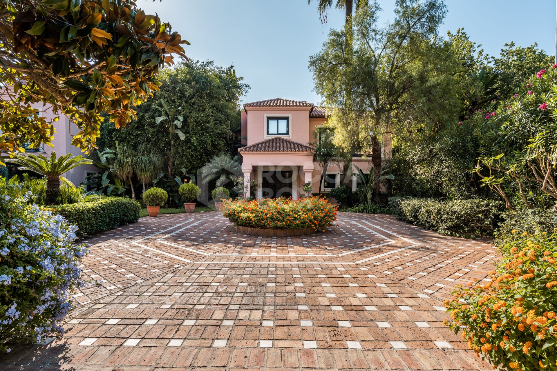 Grand Estate with Private Tennis Court