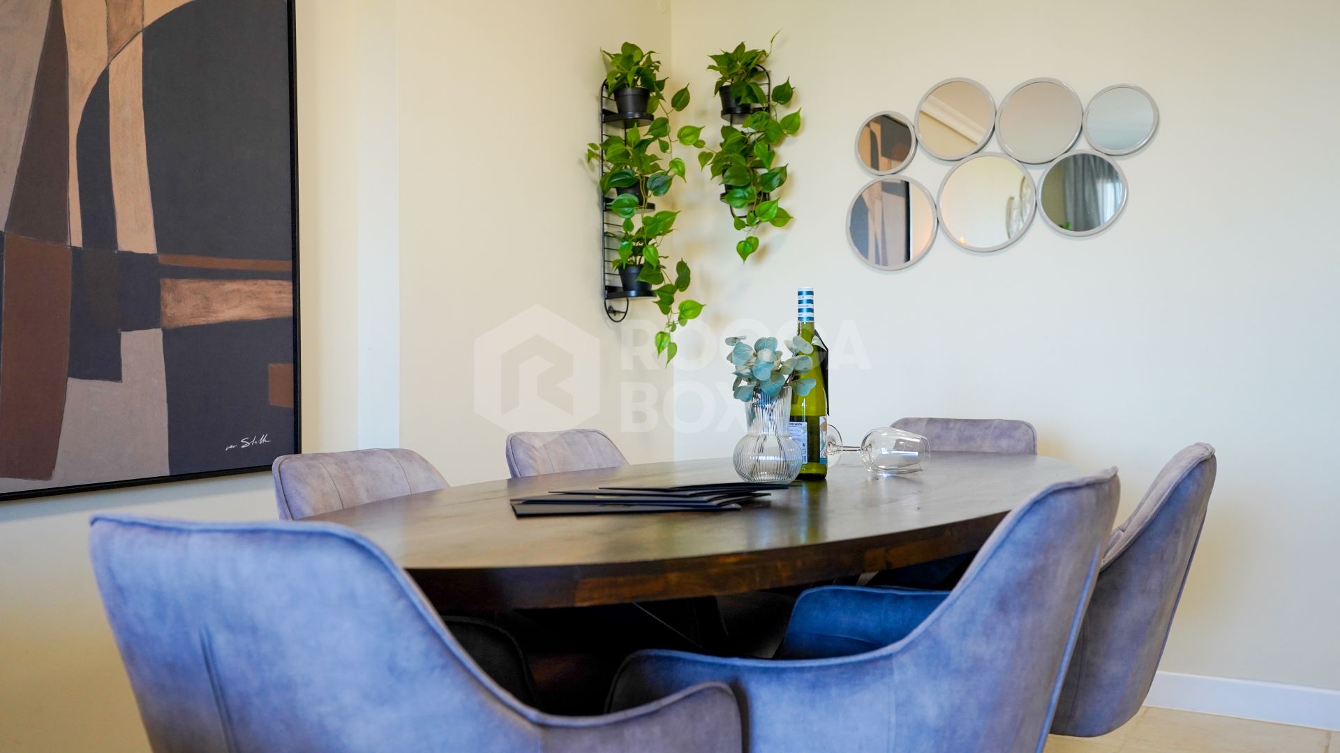 Elegant Ground Floor Apartment in Gated Community with Sea Views