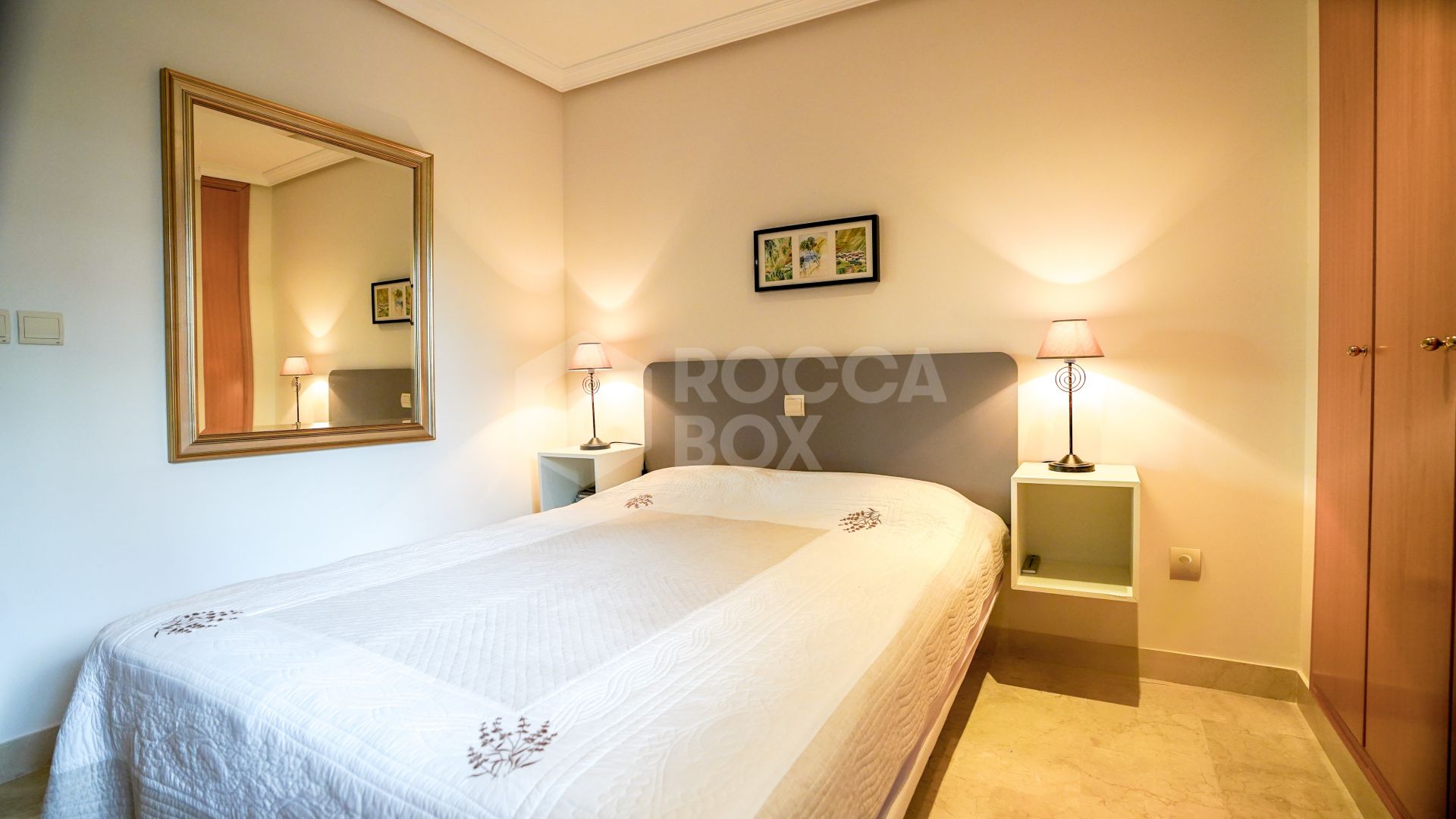 Elegant Apartment with Spacious Terraces and Premium Amenities