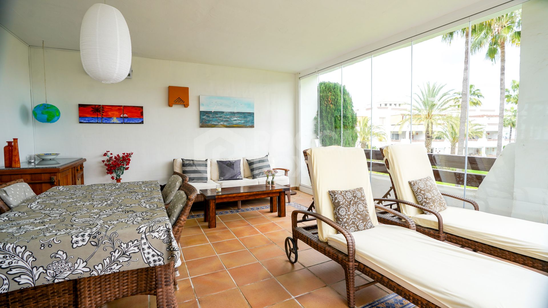 Elegant Apartment with Spacious Terraces and Premium Amenities