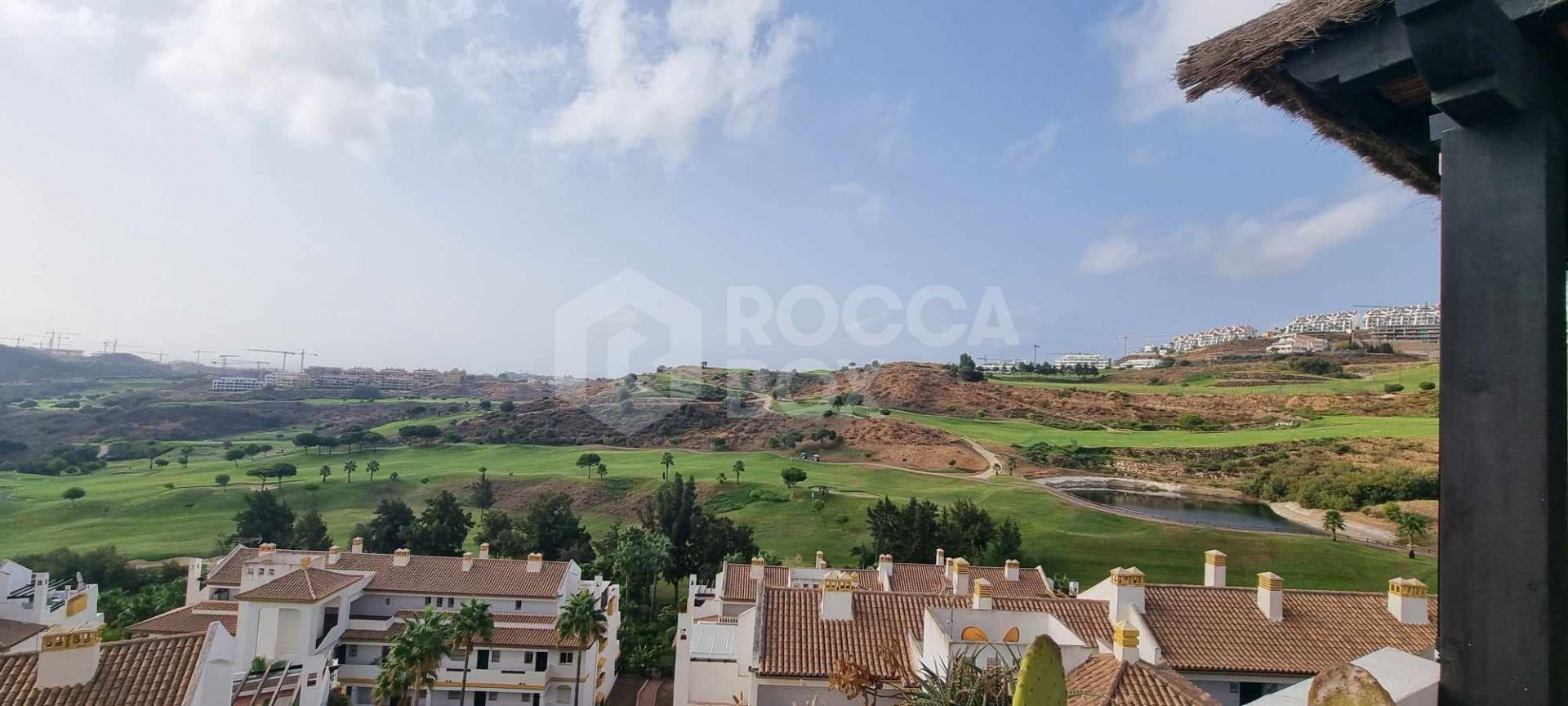 Luxurious Penthouse in Calanova Golf: A Harmonious Blend of Elegance and Comfort