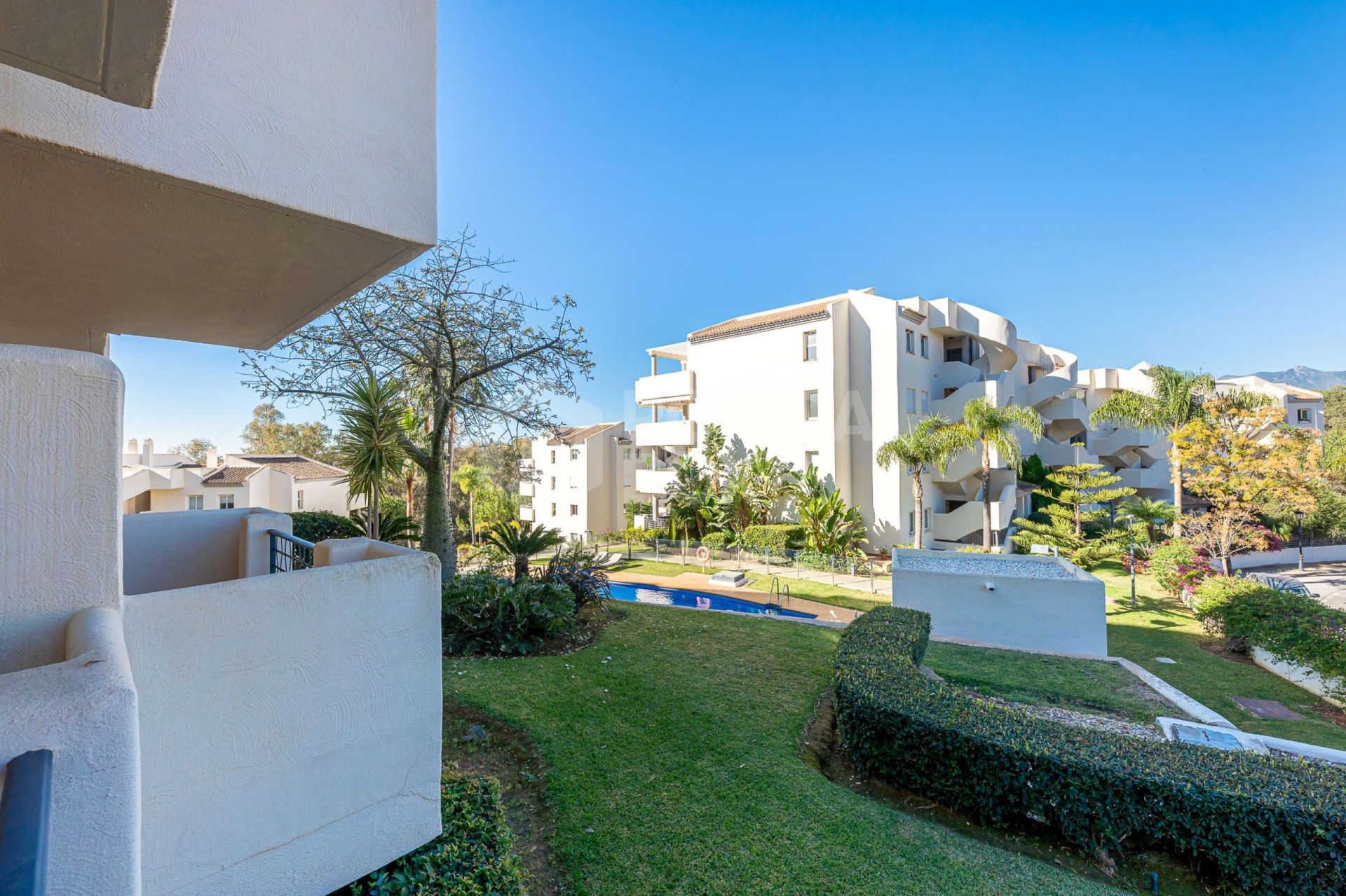 Elegant 3-Bedroom Apartment in Exclusive Santa Maria Green Hills