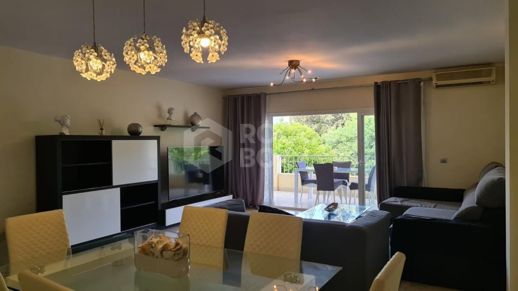 Elegant Apartment for Rent in Nueva Andalucia, Marbella