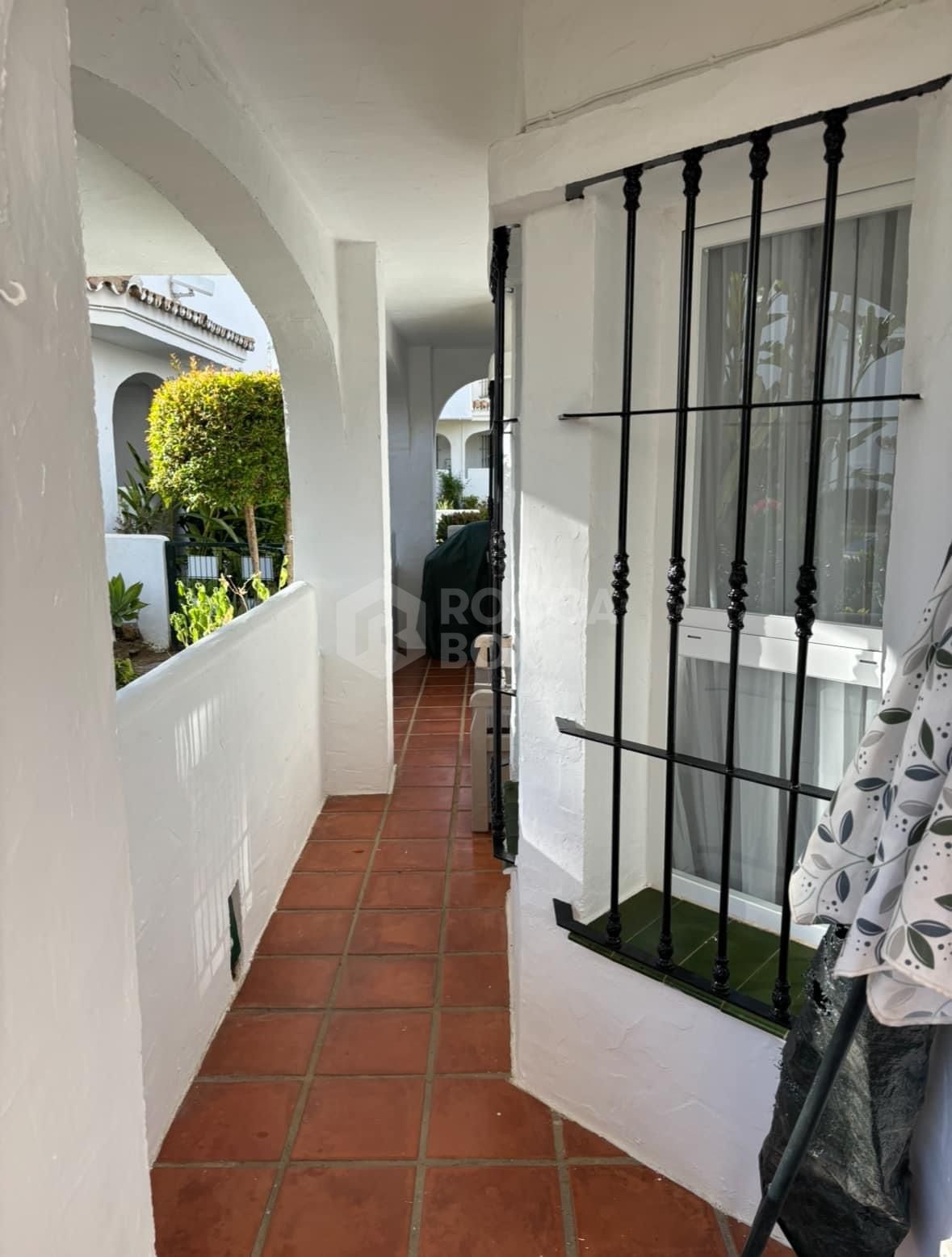 Apartment for Rent in Nueva Andalucia